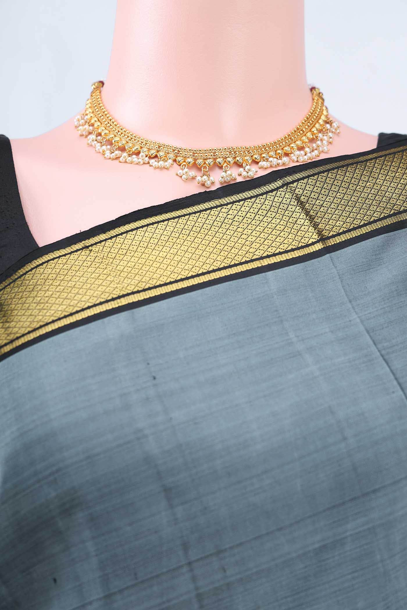 Davys Grey Dual Tone Kanchipuram Silk Saree