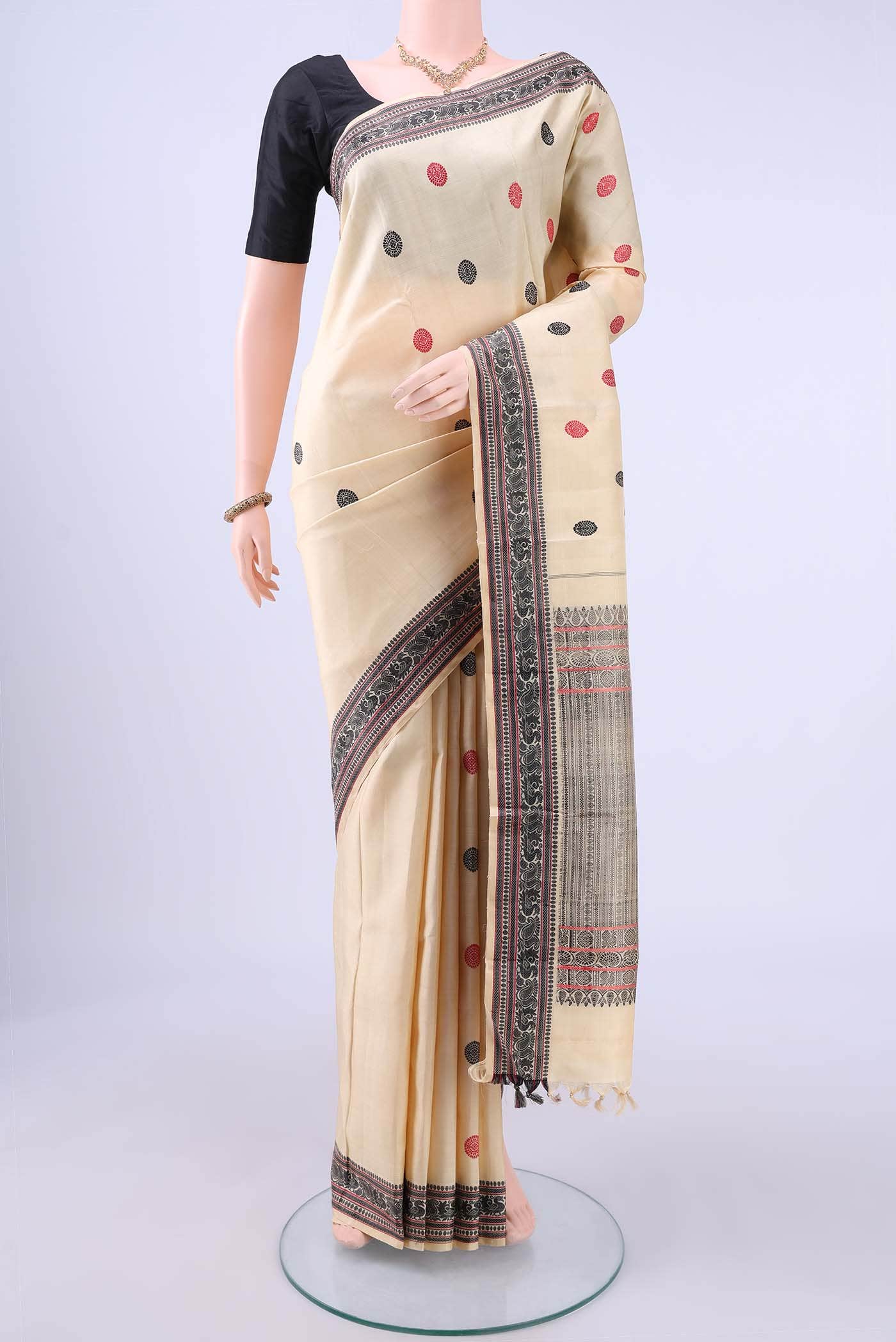 Beige Kanchipuram Saree