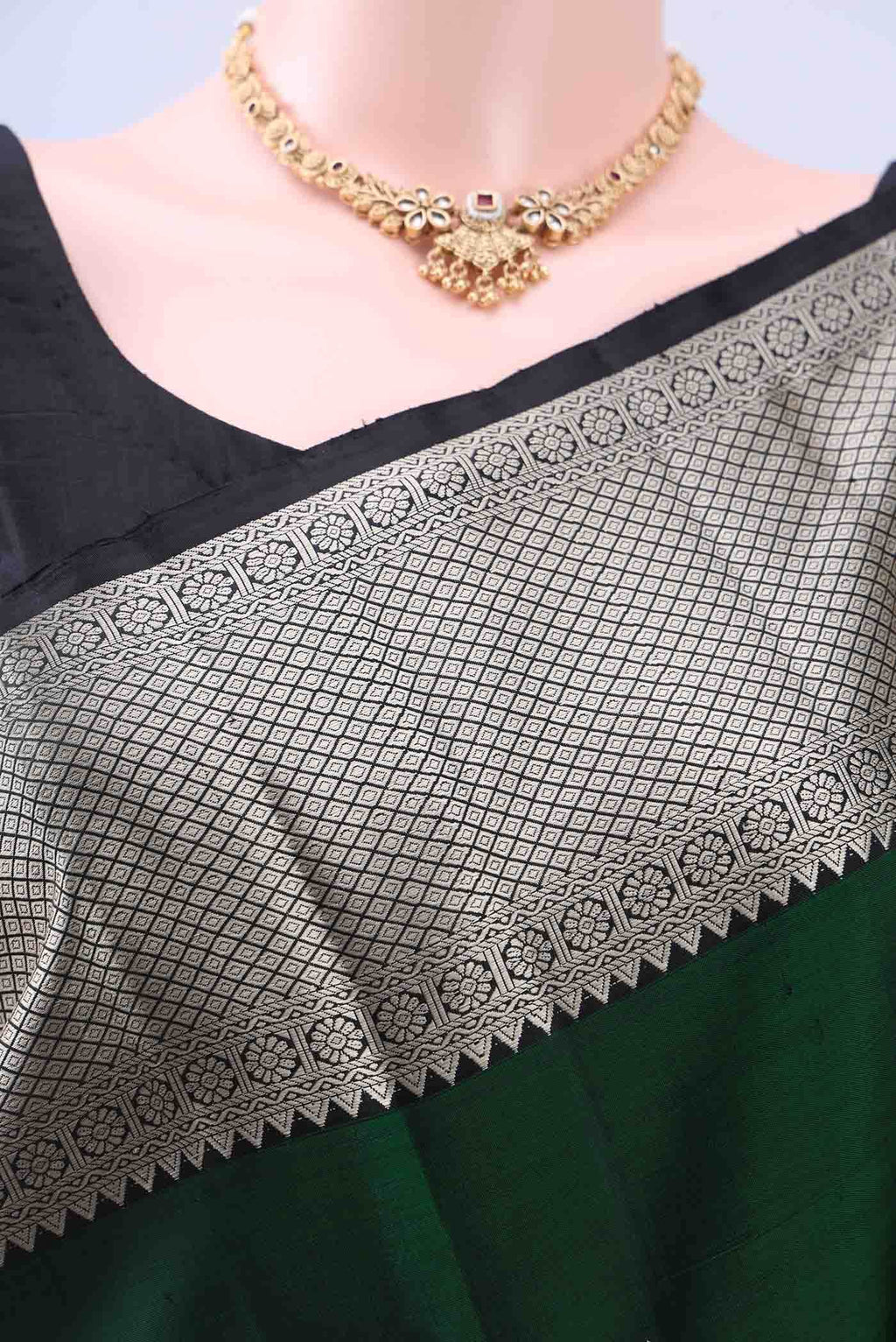 Bottle Green Kanchipuram Saree