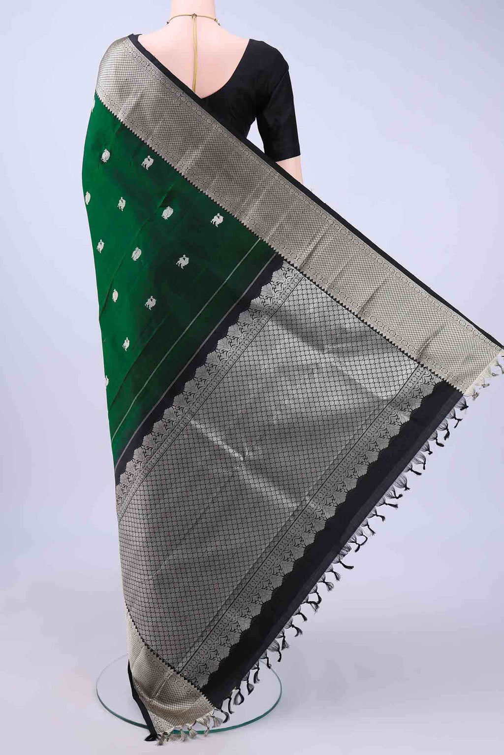 Bottle Green Kanchipuram Saree