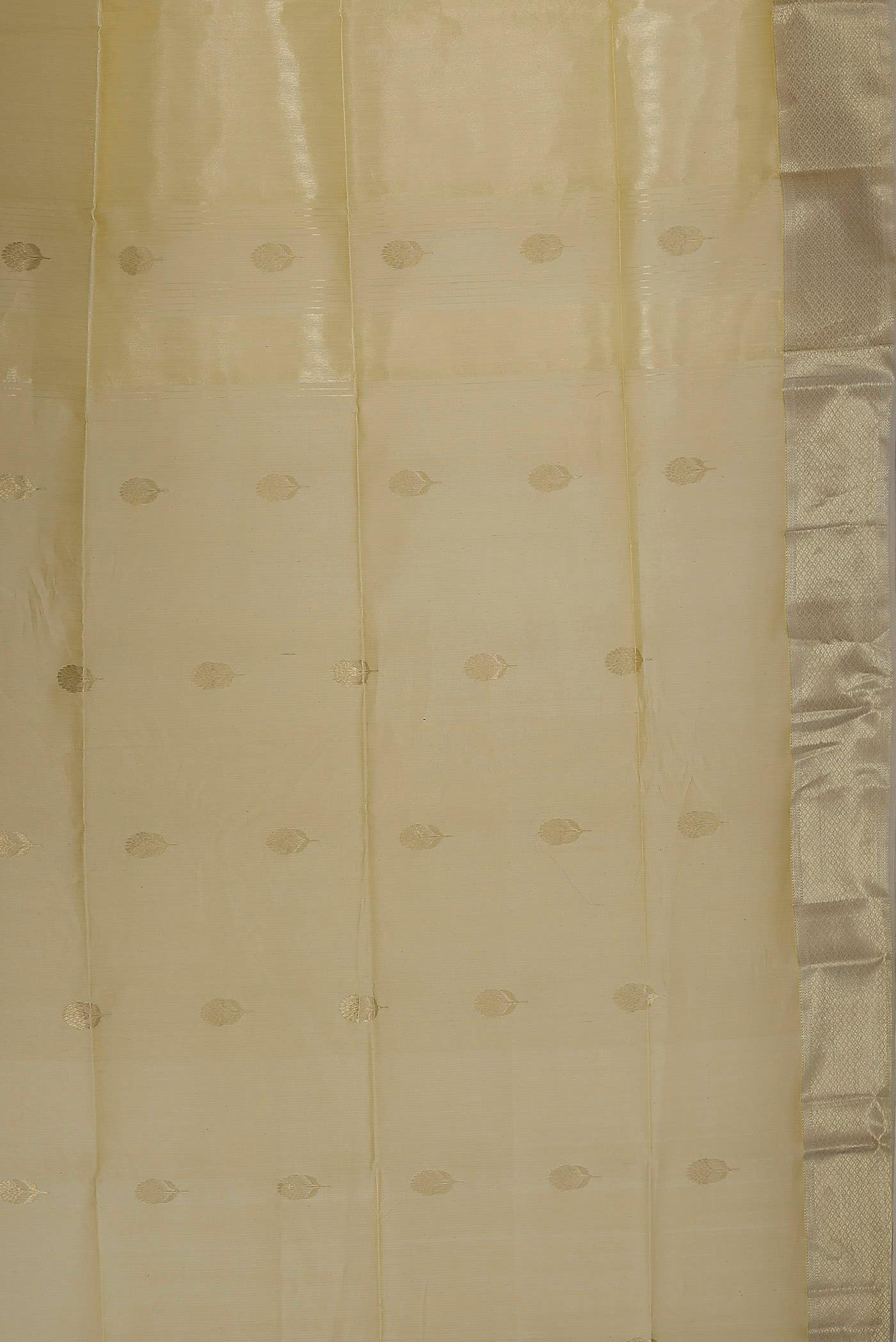 Beige Maheshwari Silk Cotton Saree