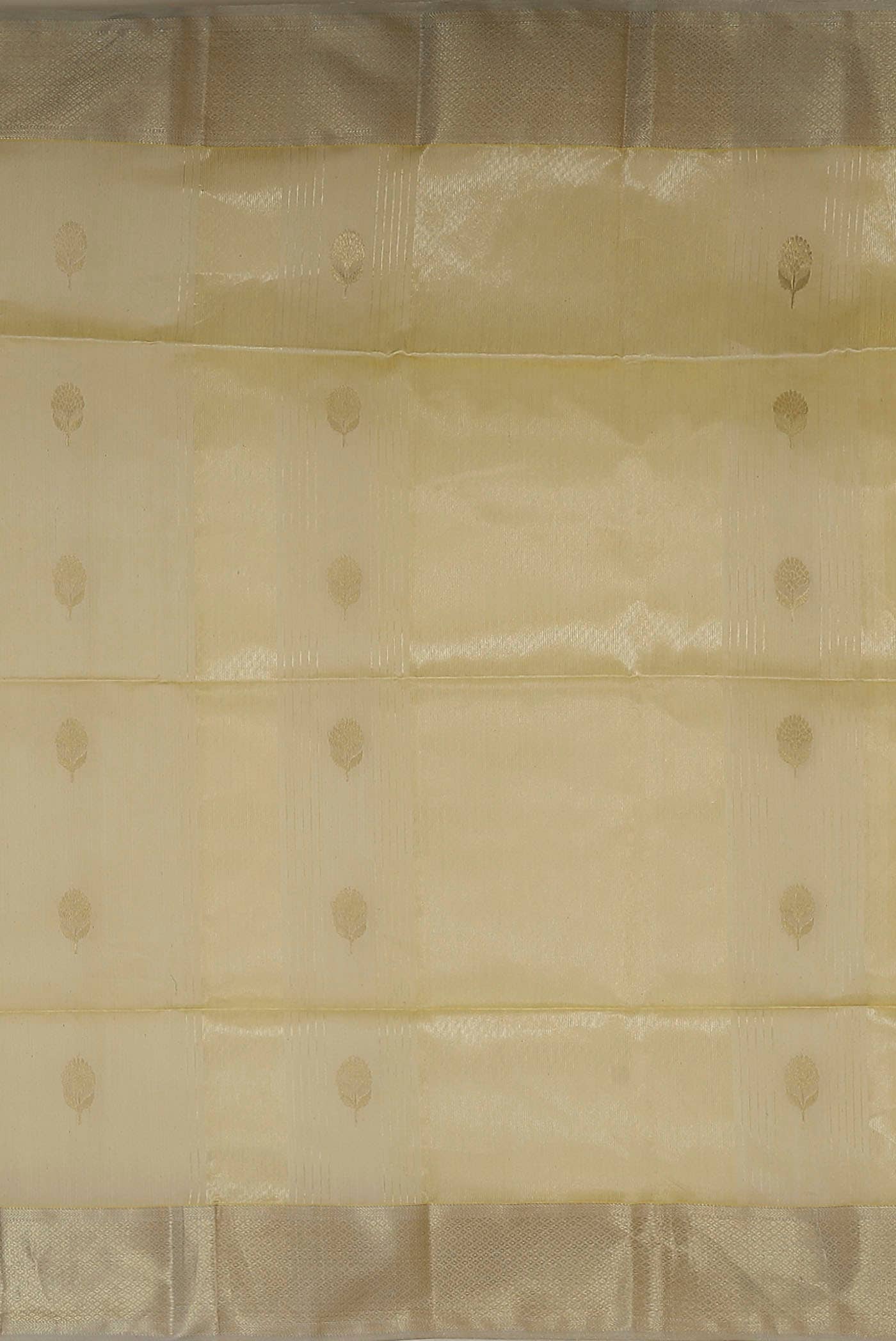 Beige Maheshwari Silk Cotton Saree