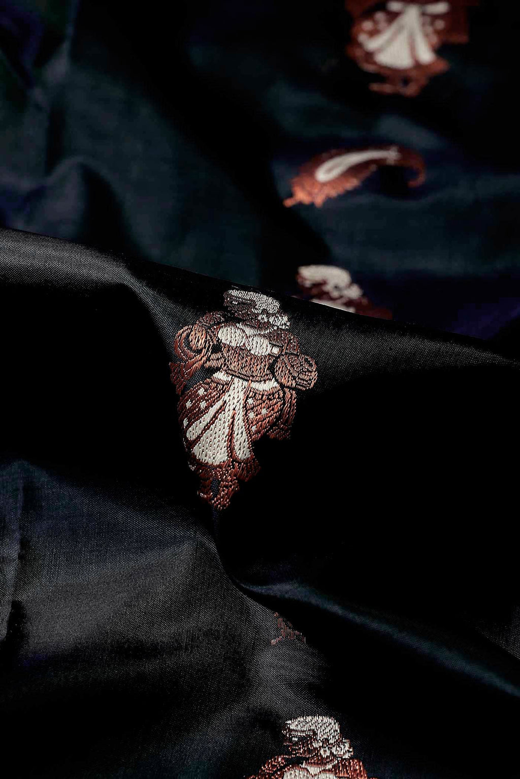Black Gadwal Silk Saree