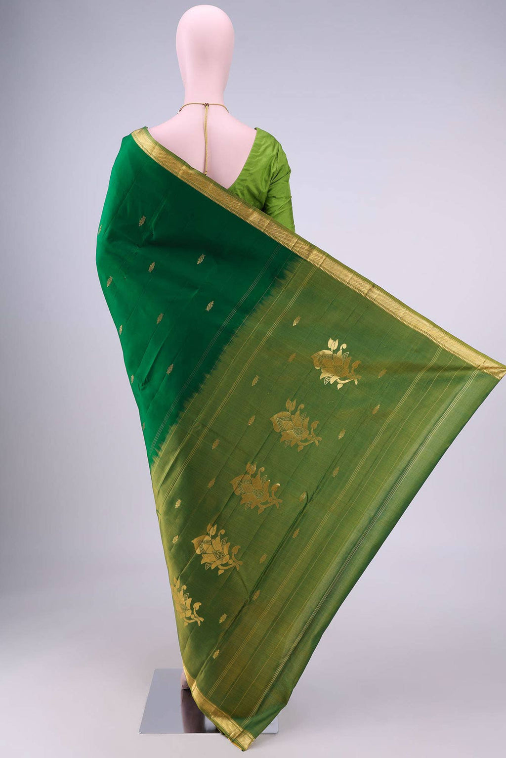 Bottle Green Nangavalli Silk [ Salem ] Saree