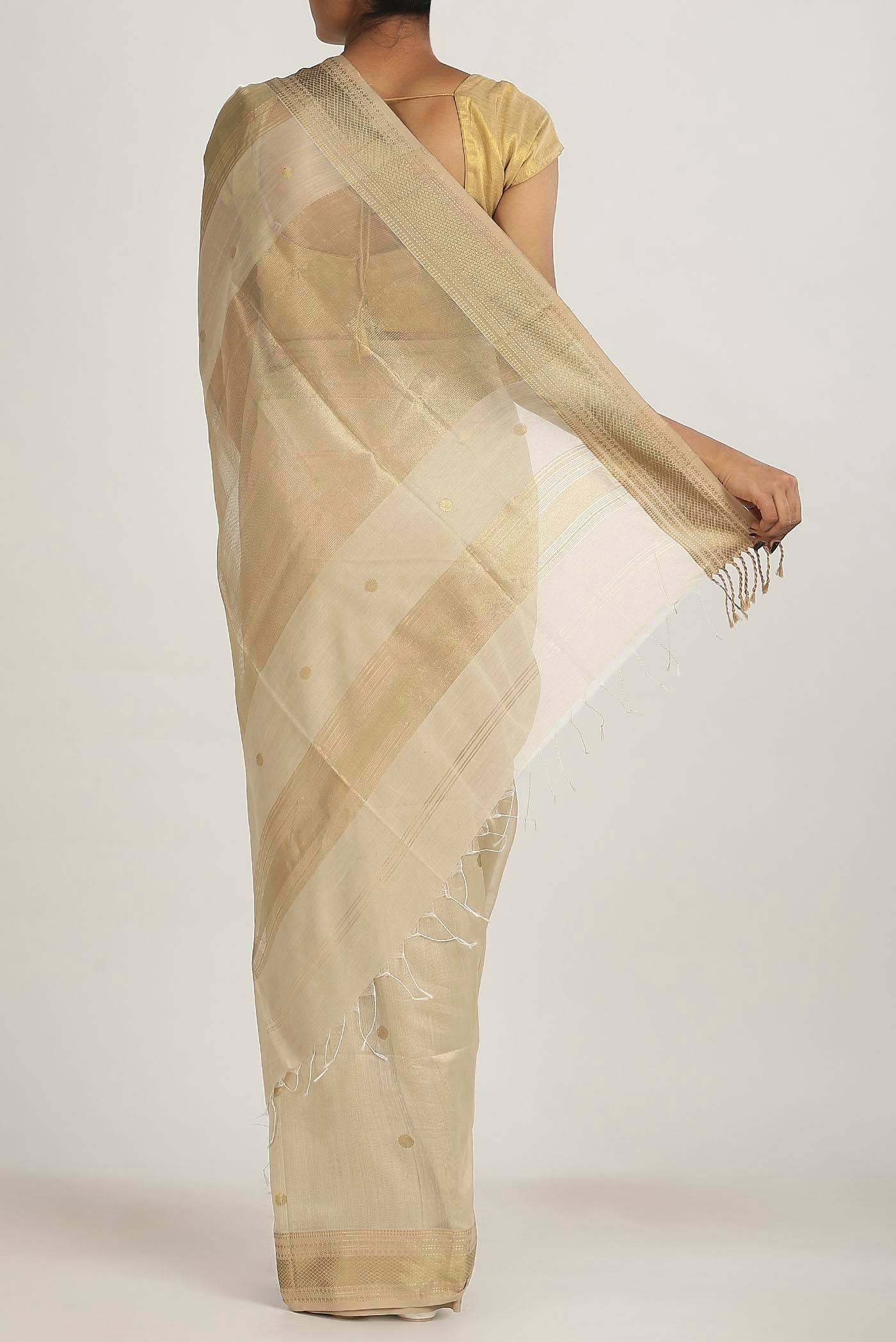 Beige Maheshwari Silk Cotton Saree