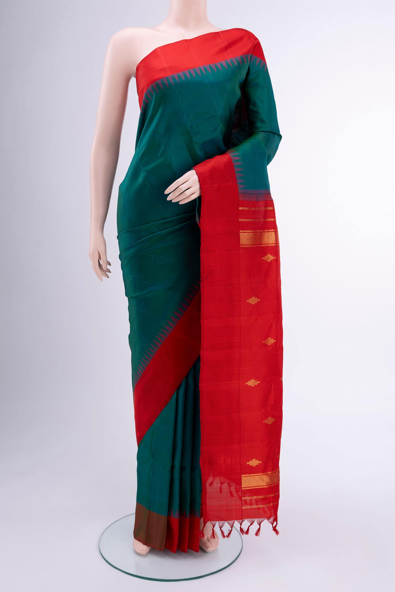 Green Gadwal Silk Saree