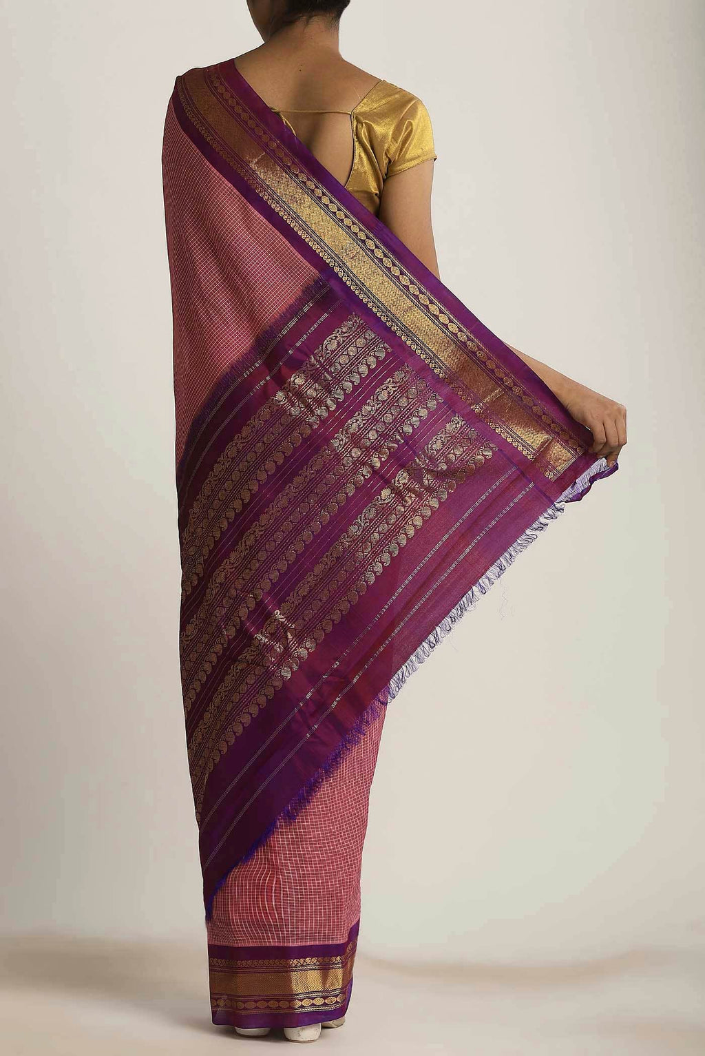 Coral Gadwal cotton Saree