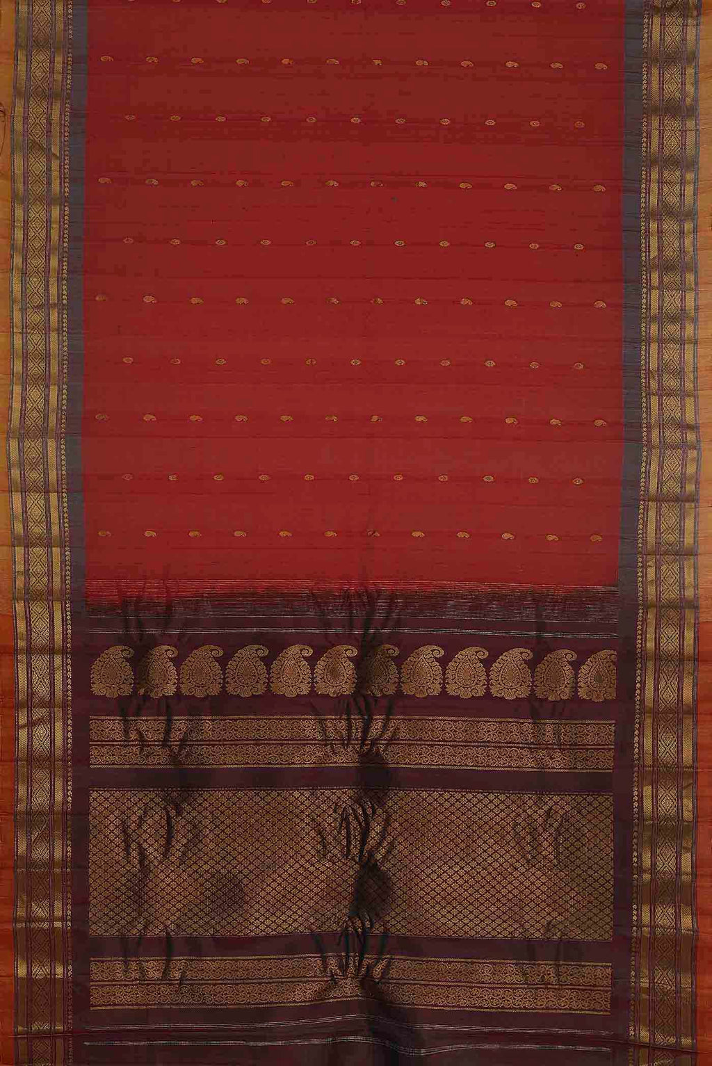 Red Gadwal cotton Saree