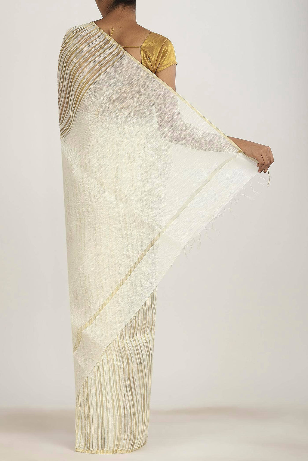Cream Maheshwari Silk Cotton Saree