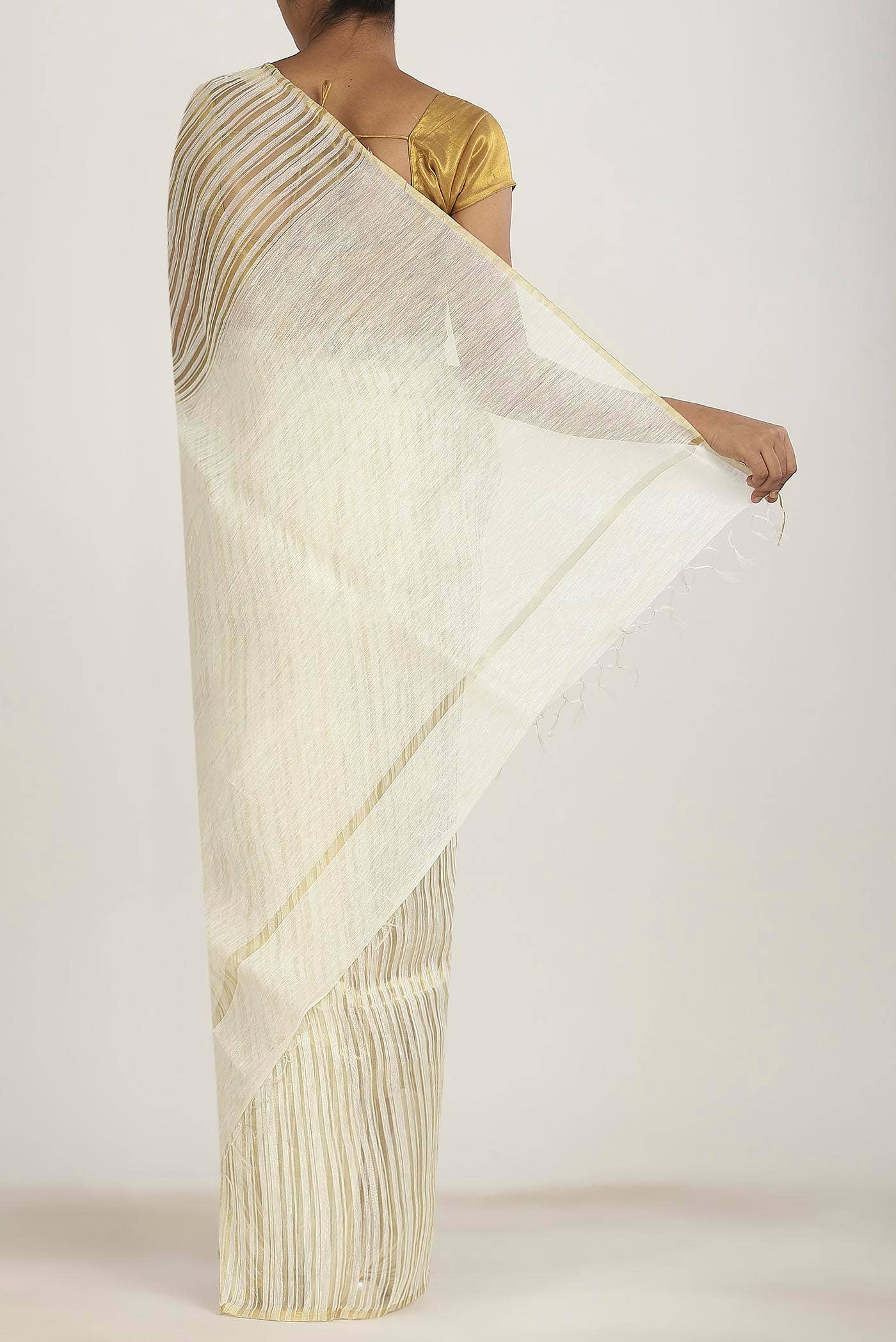 Cream Maheshwari Silk Cotton Saree