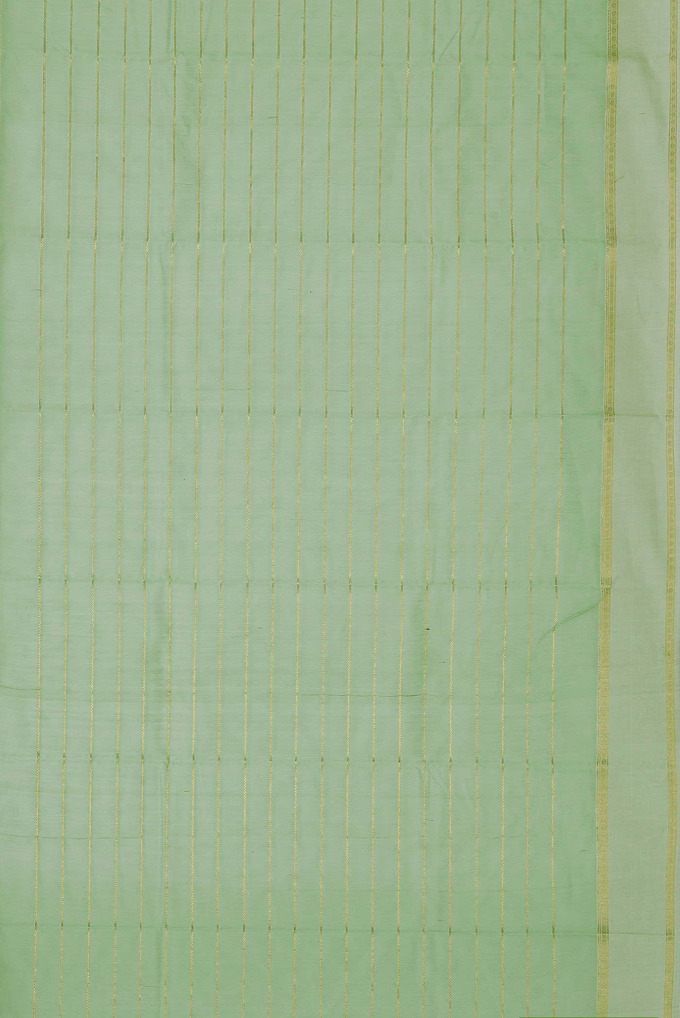 Pista Green Maheshwari Silk Cotton Saree