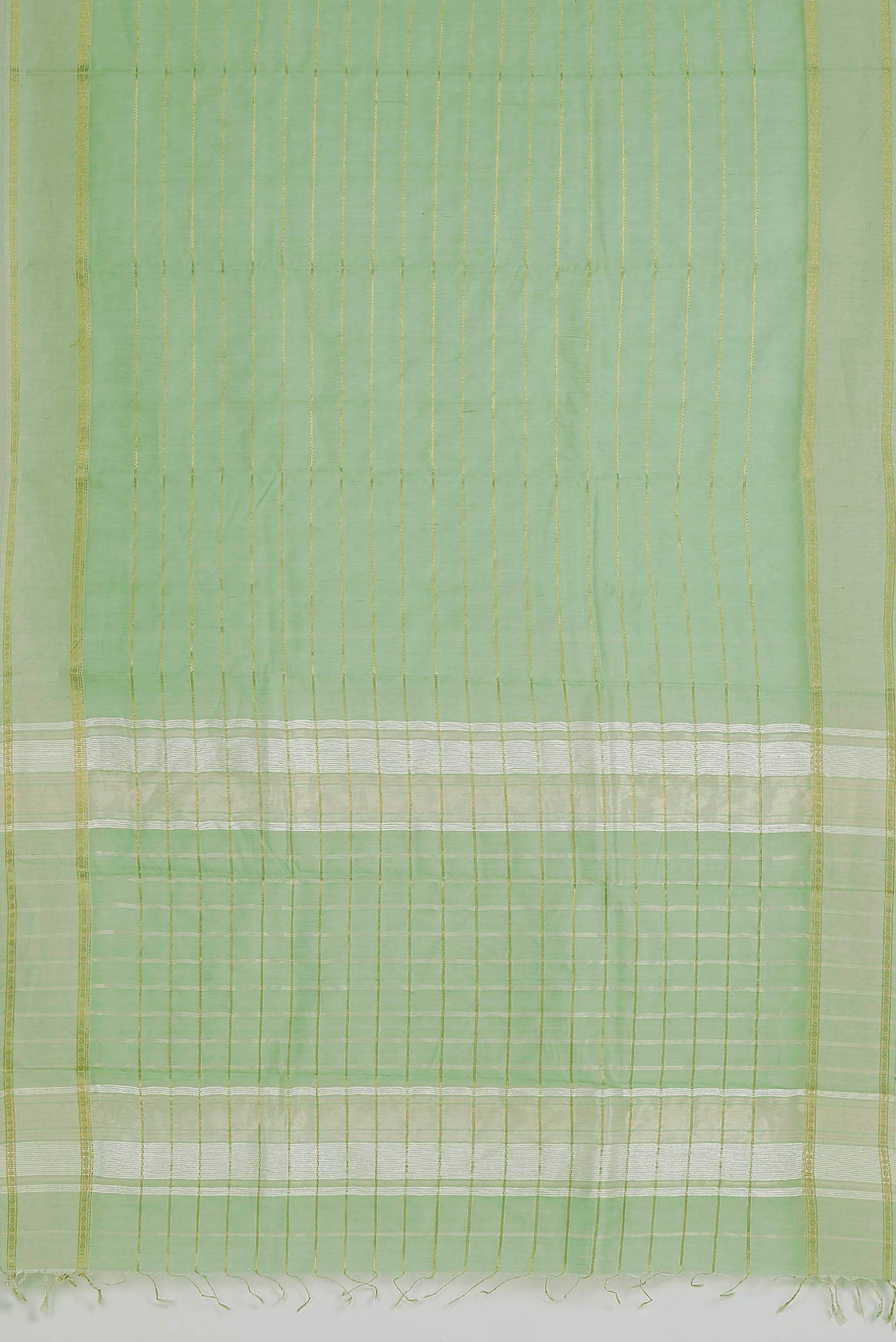 Pista Green Maheshwari Silk Cotton Saree