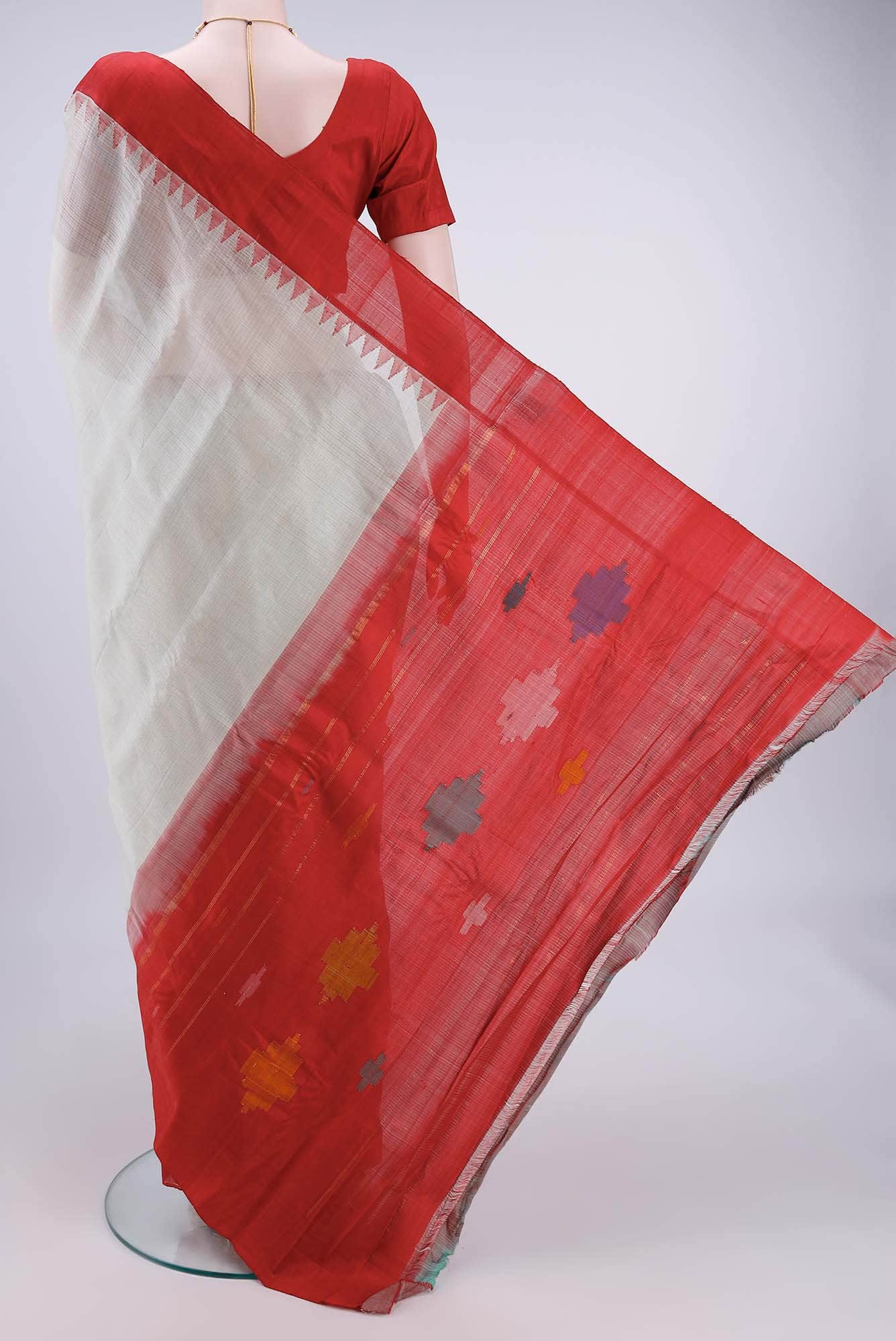 Davys Grey Gadwal Silk Saree