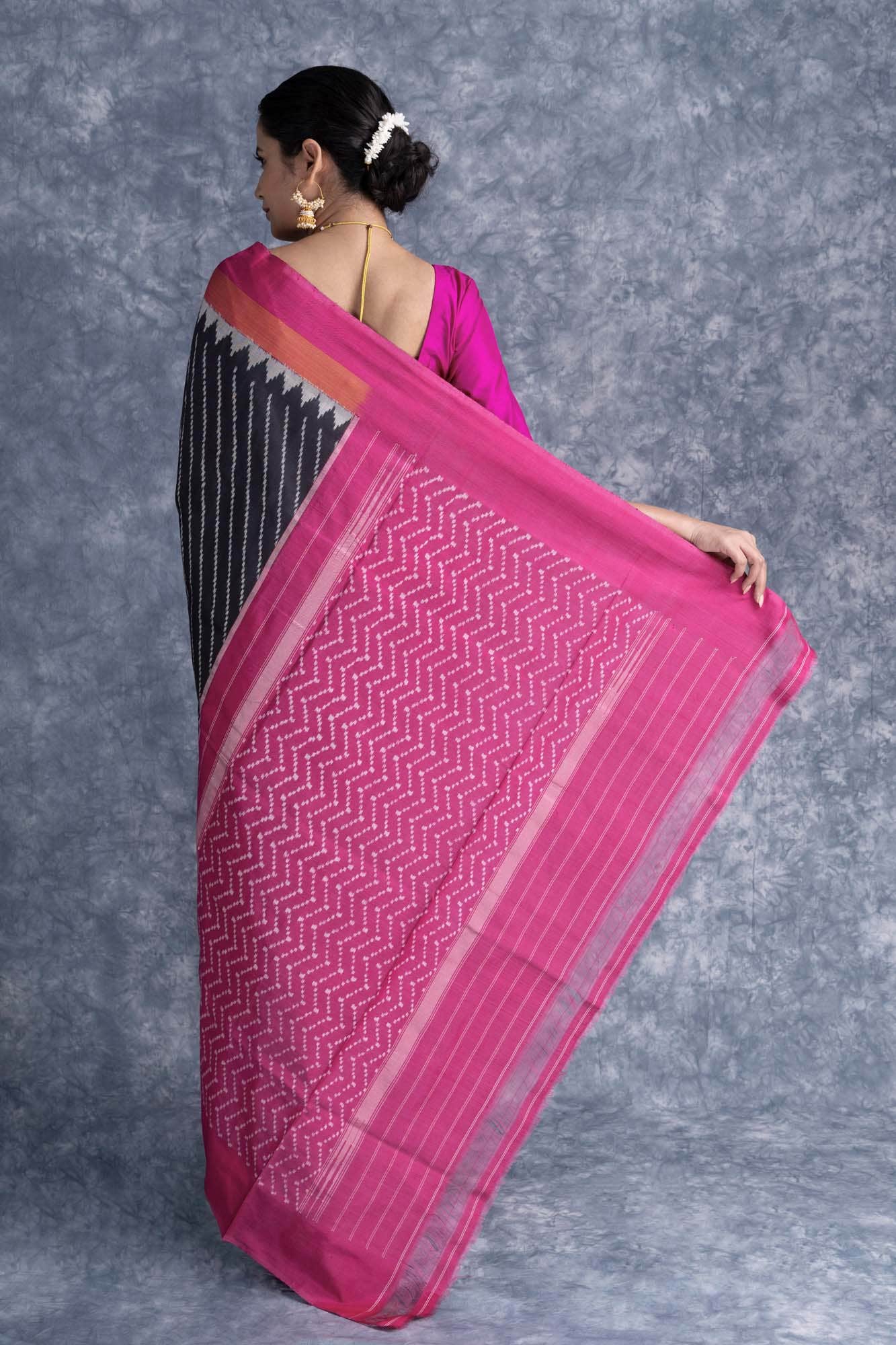 Black Pochampally Saree