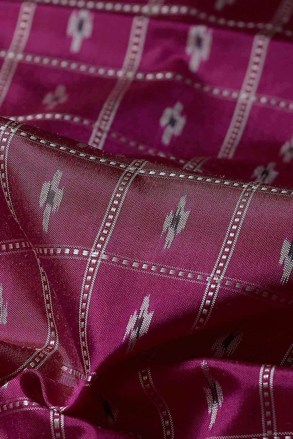 Magenta Pochampally Silk Saree
