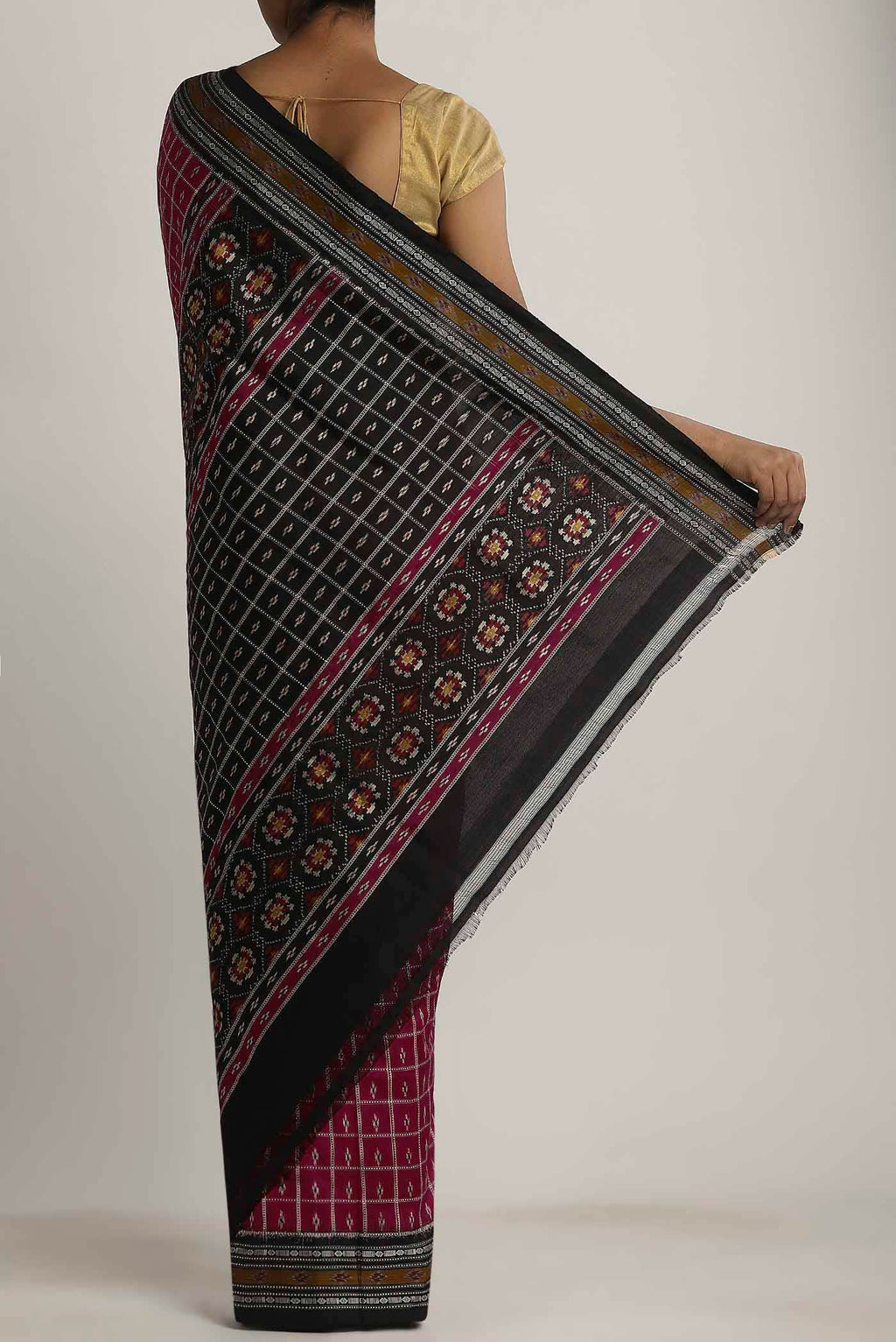 Magenta Pochampally Silk Saree