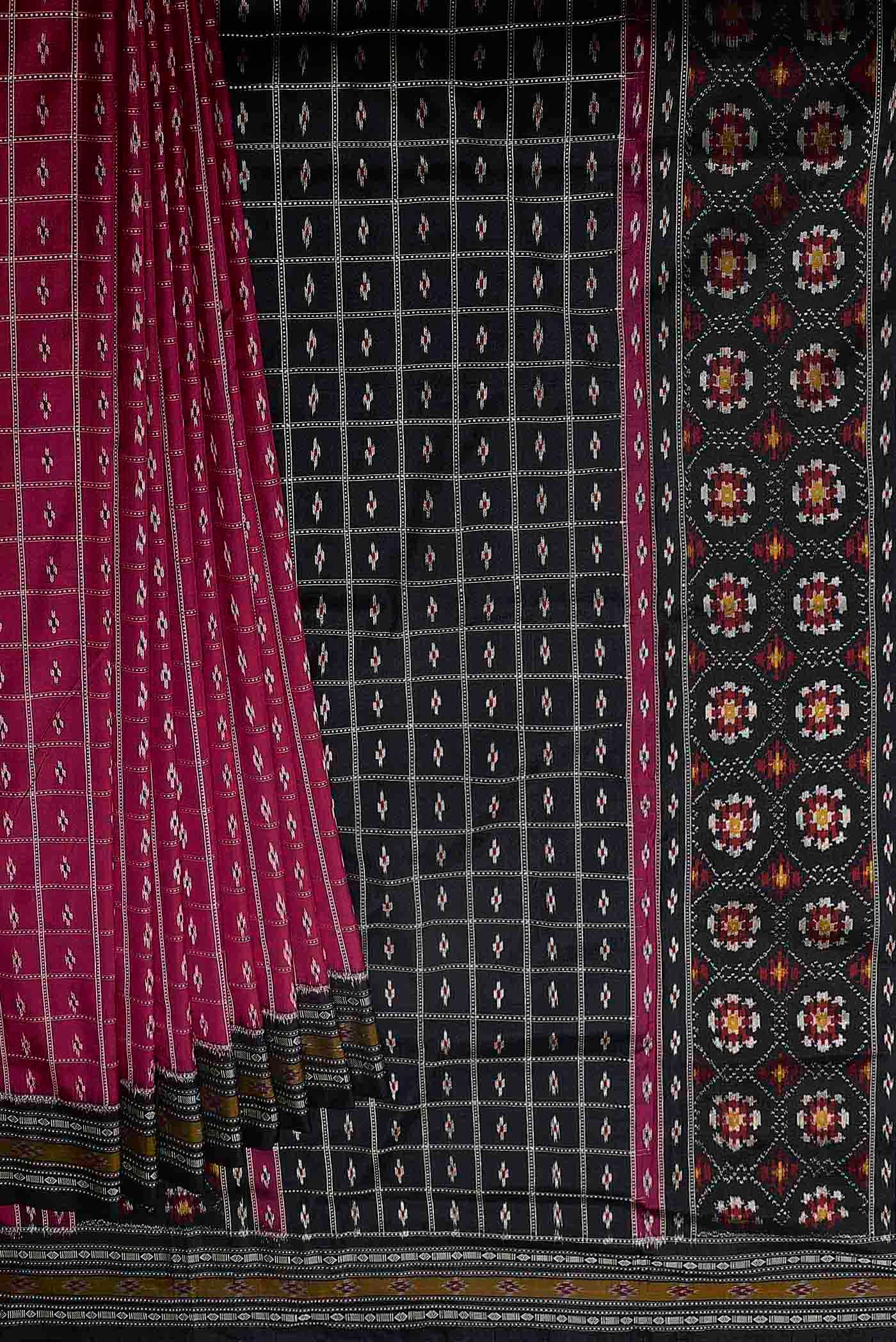 Magenta Pochampally Silk Saree