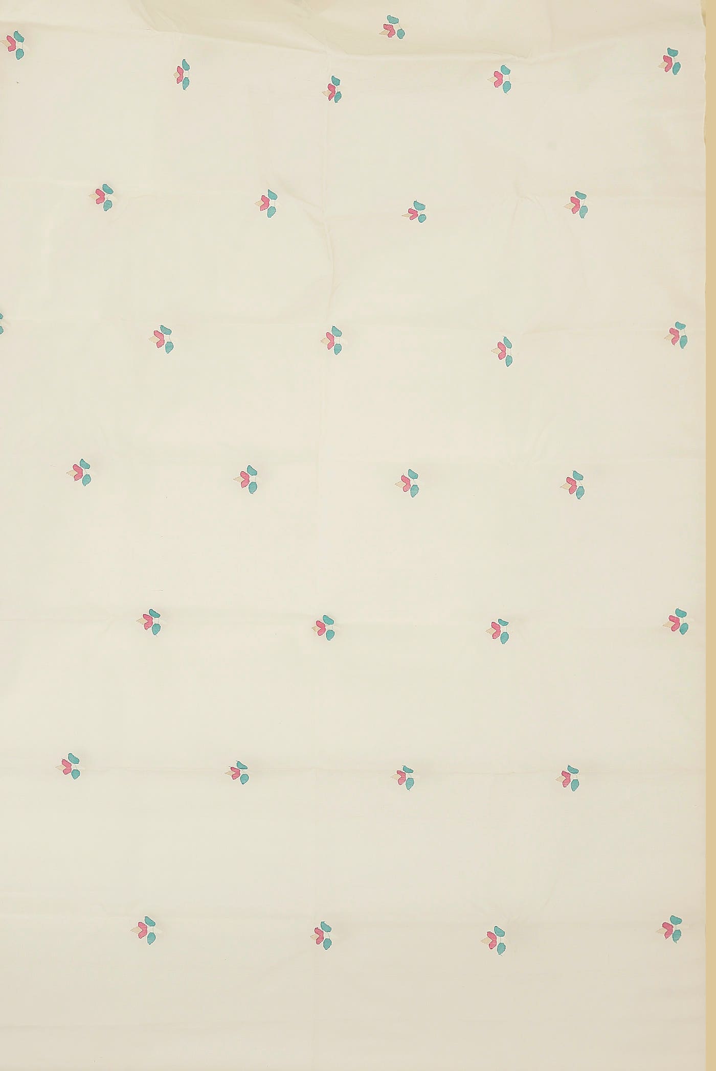 Cream Muslin Silk Saree
