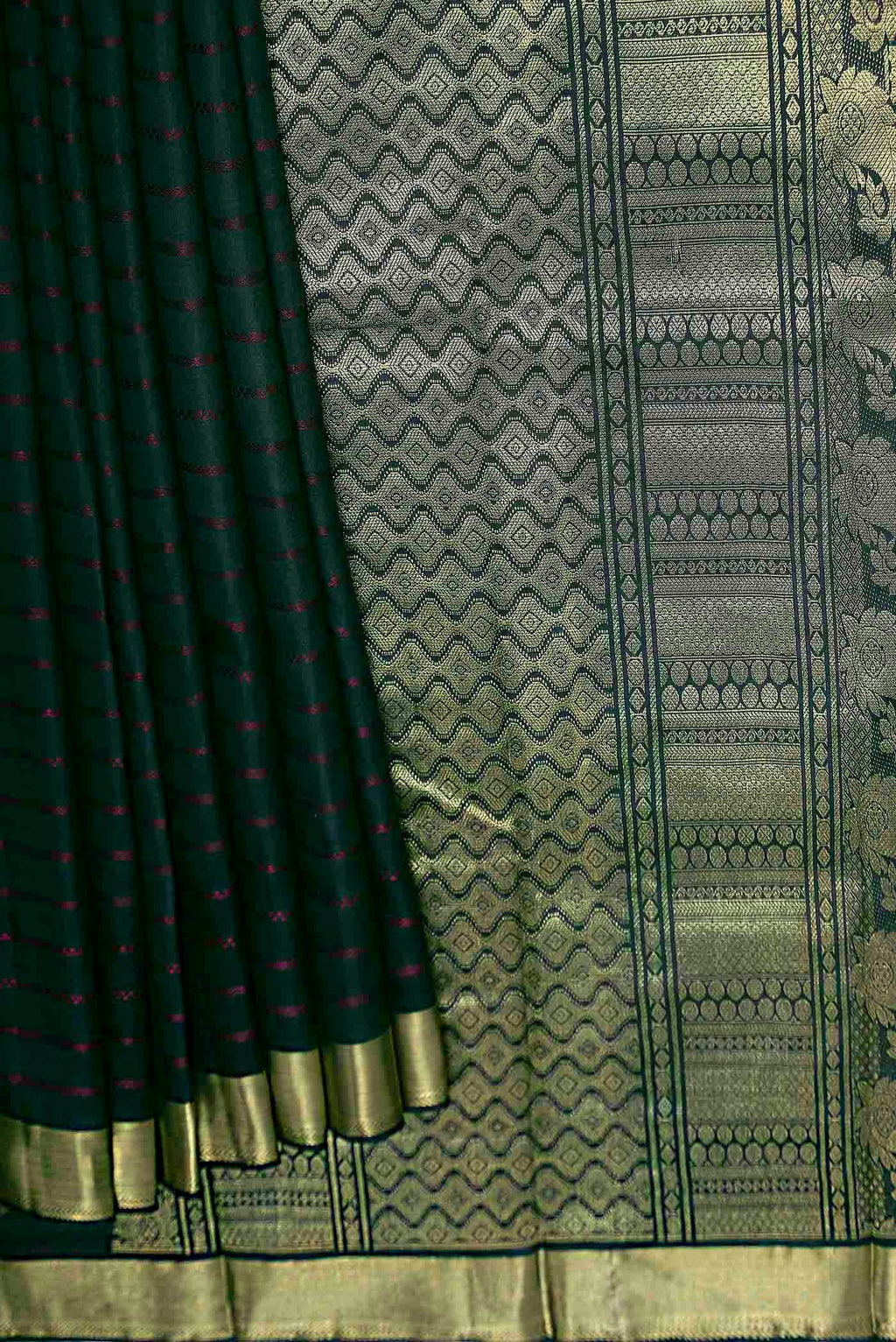Bottle Green Kanchipuram Silk Saree