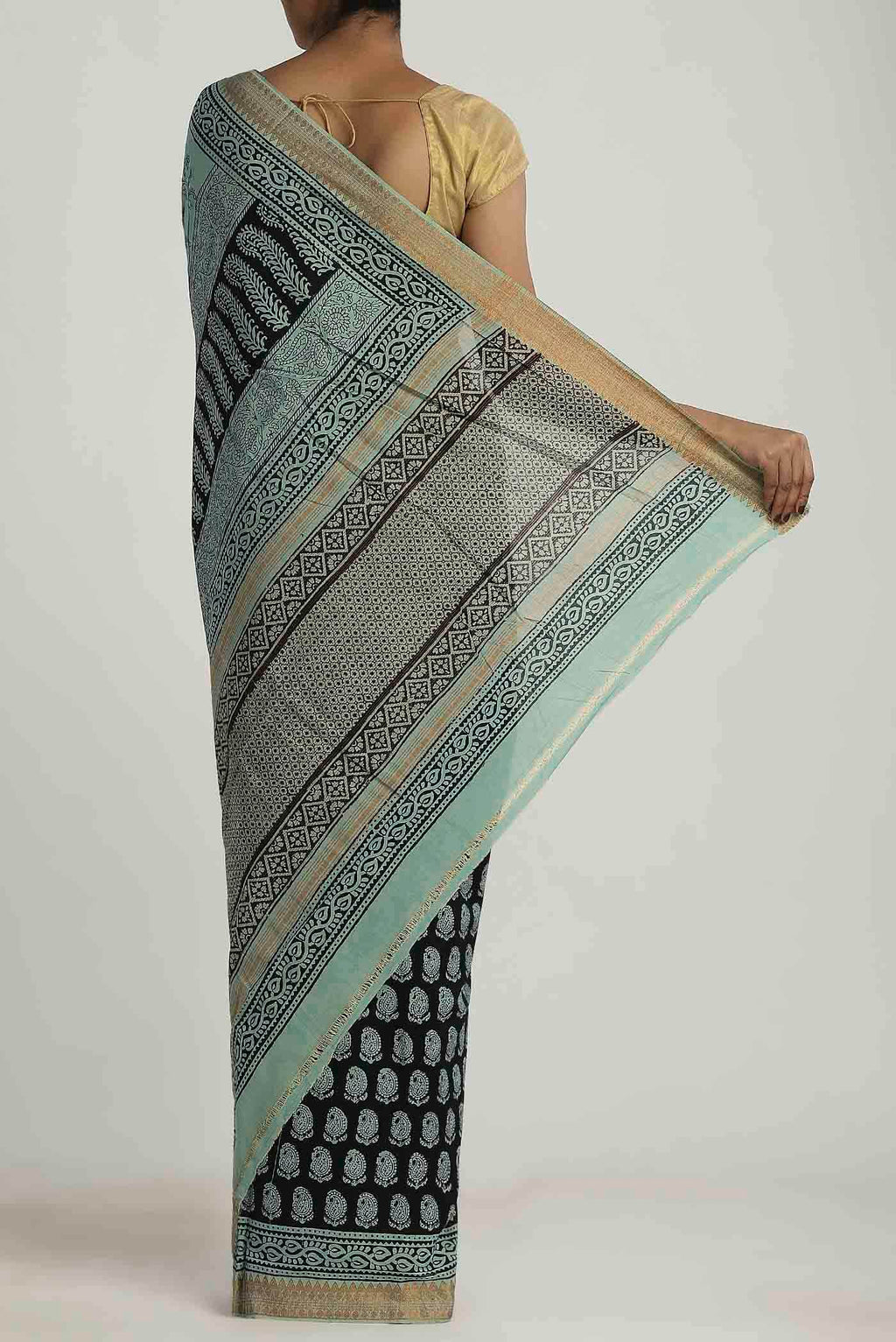 Black Mangalagiri Cotton Saree