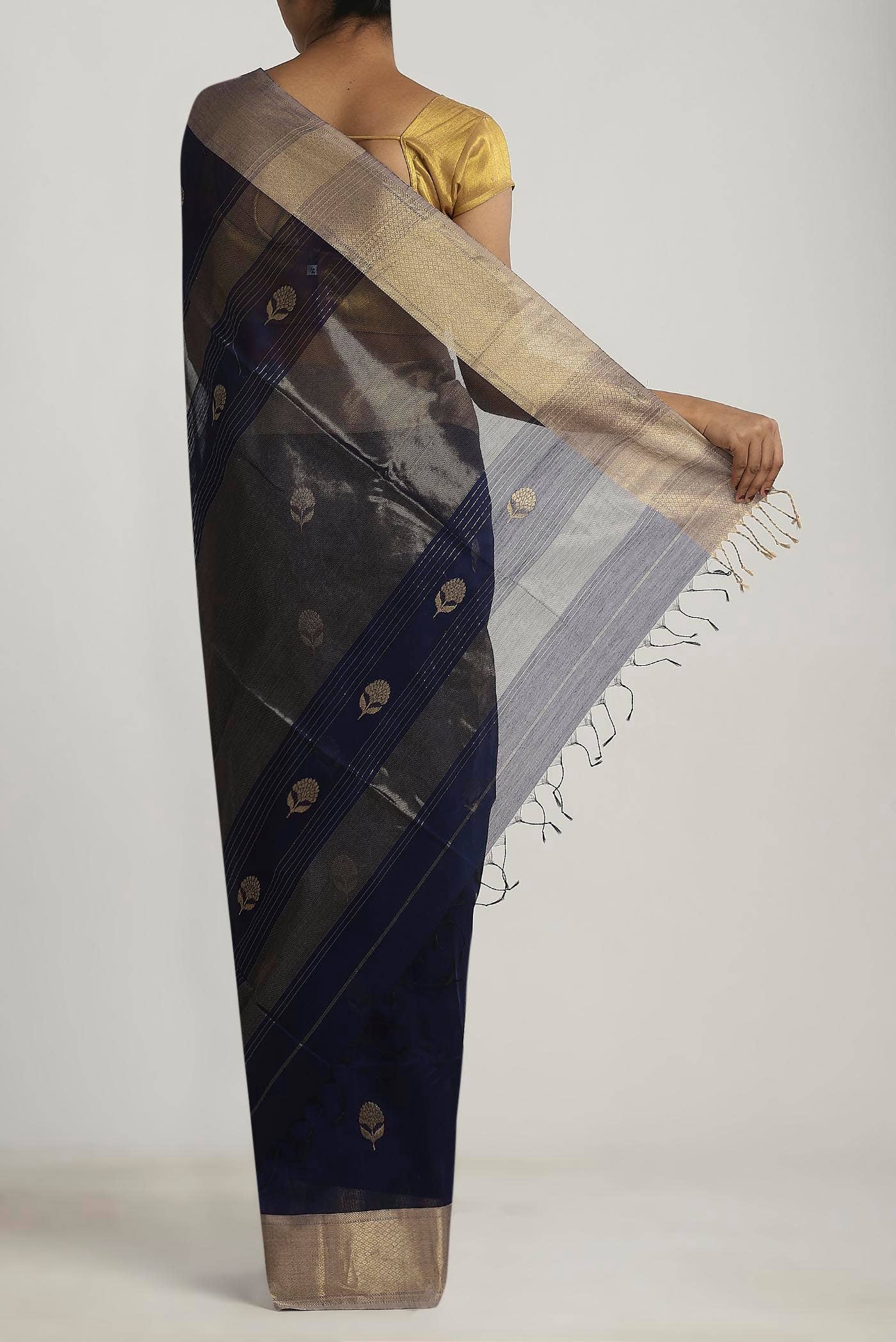 Navy Blue Maheshwari Silk Cotton Saree