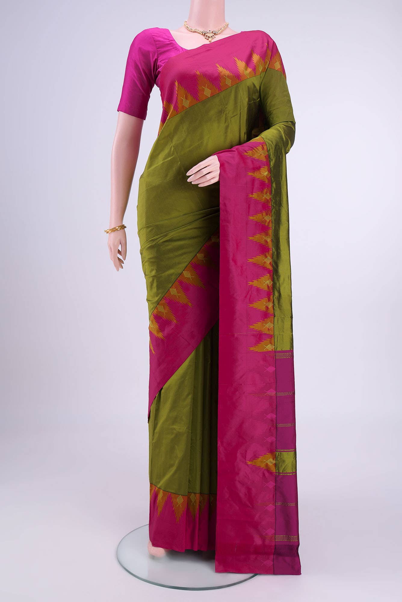 Mehandi Green Blended Bangalore Silk Saree