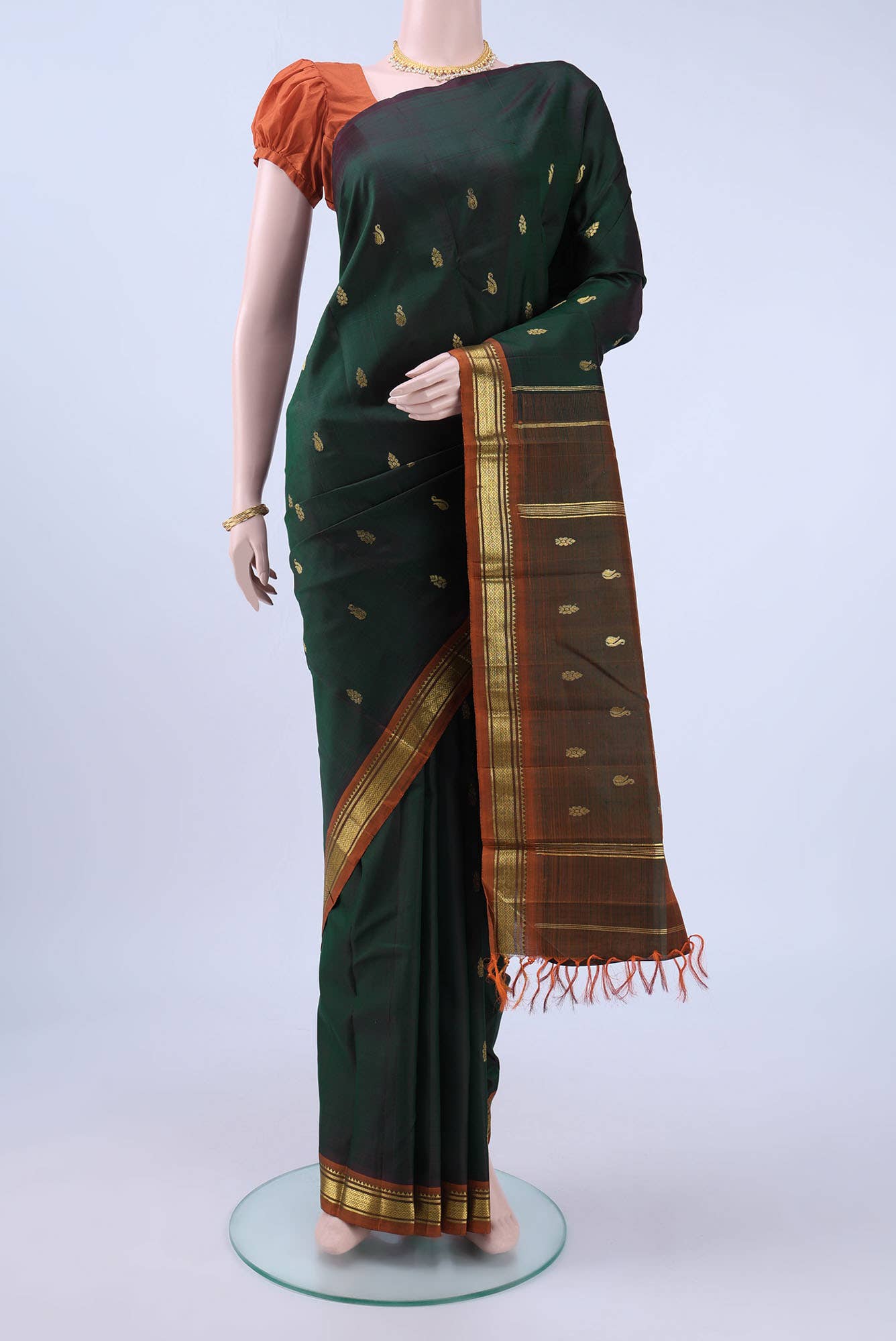 no Dual Tone Kanchipuram Silk Saree