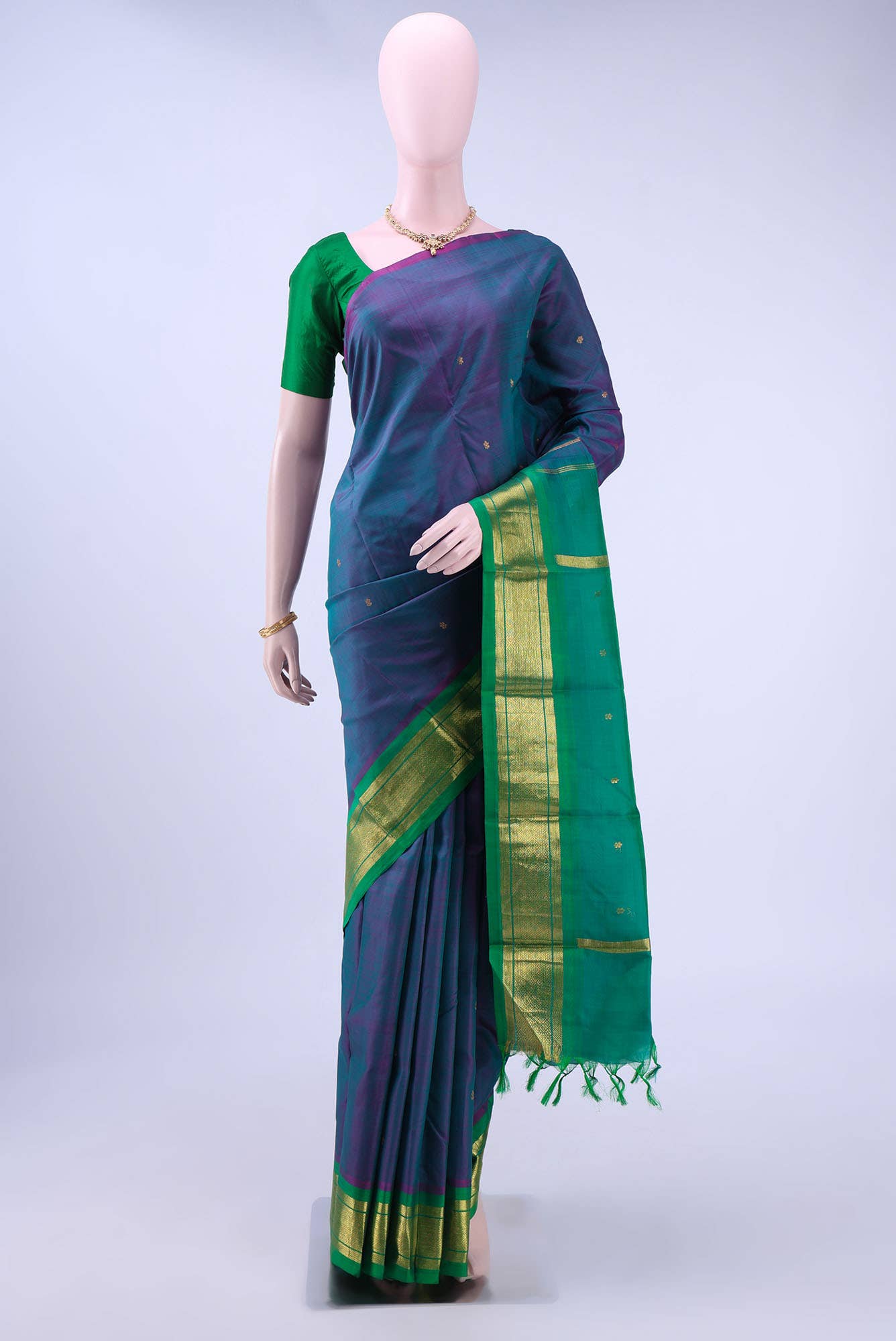 no Dual Tone Kanchipuram Silk Saree