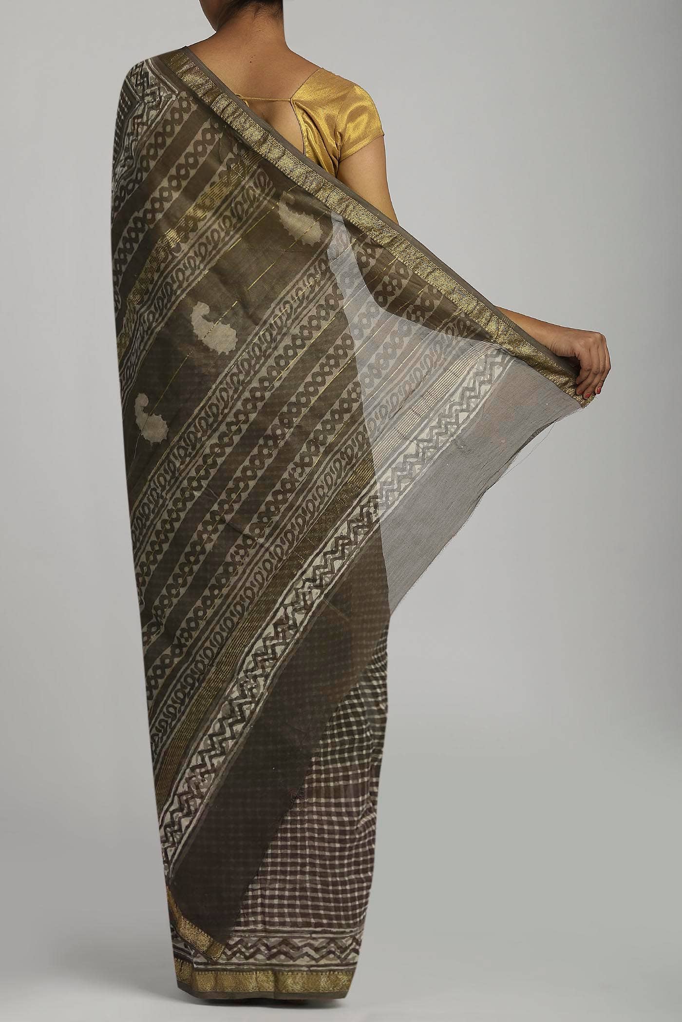 Green Maheshwari Silk Cotton Saree