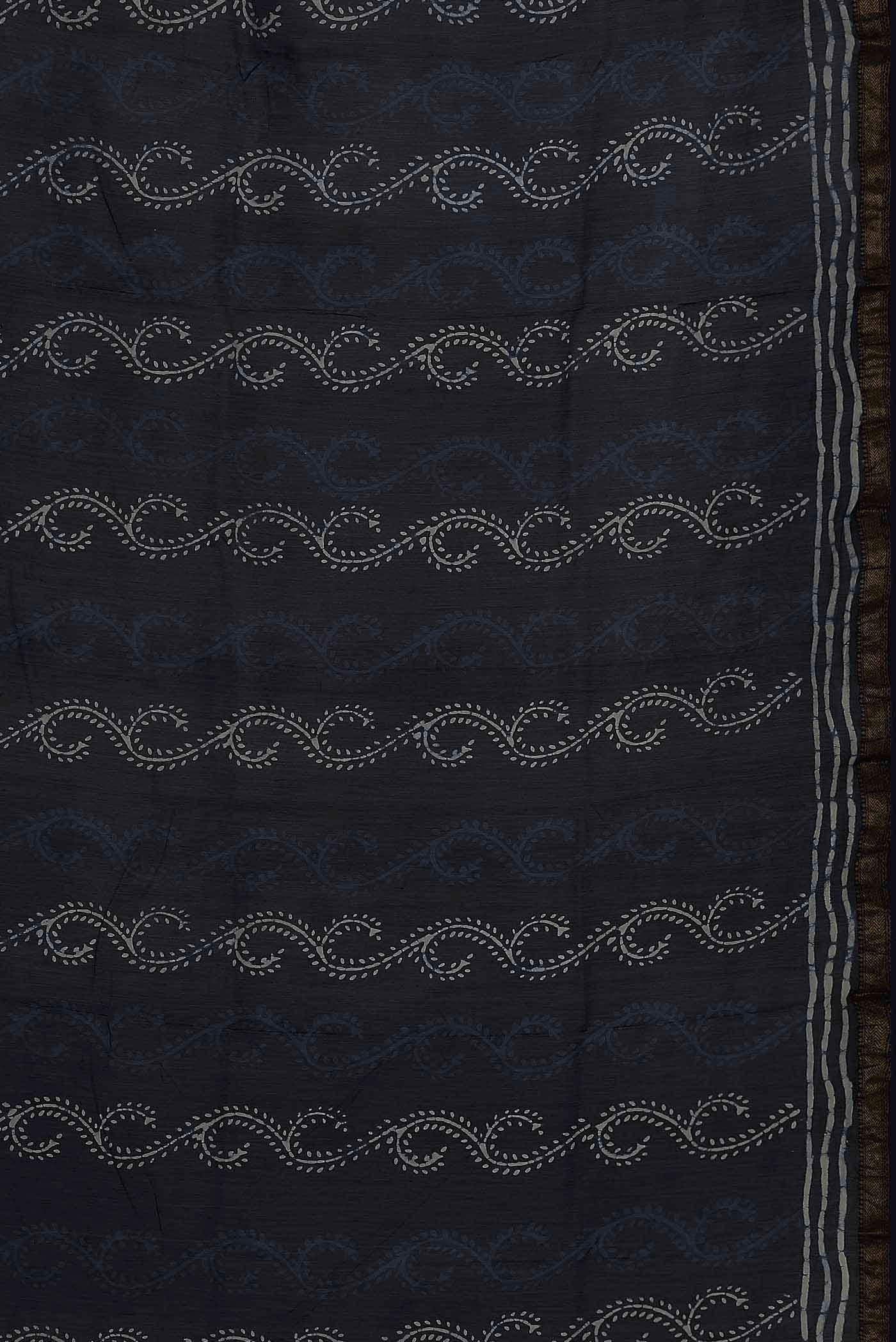 Navy Blue Maheshwari Silk Cotton Saree