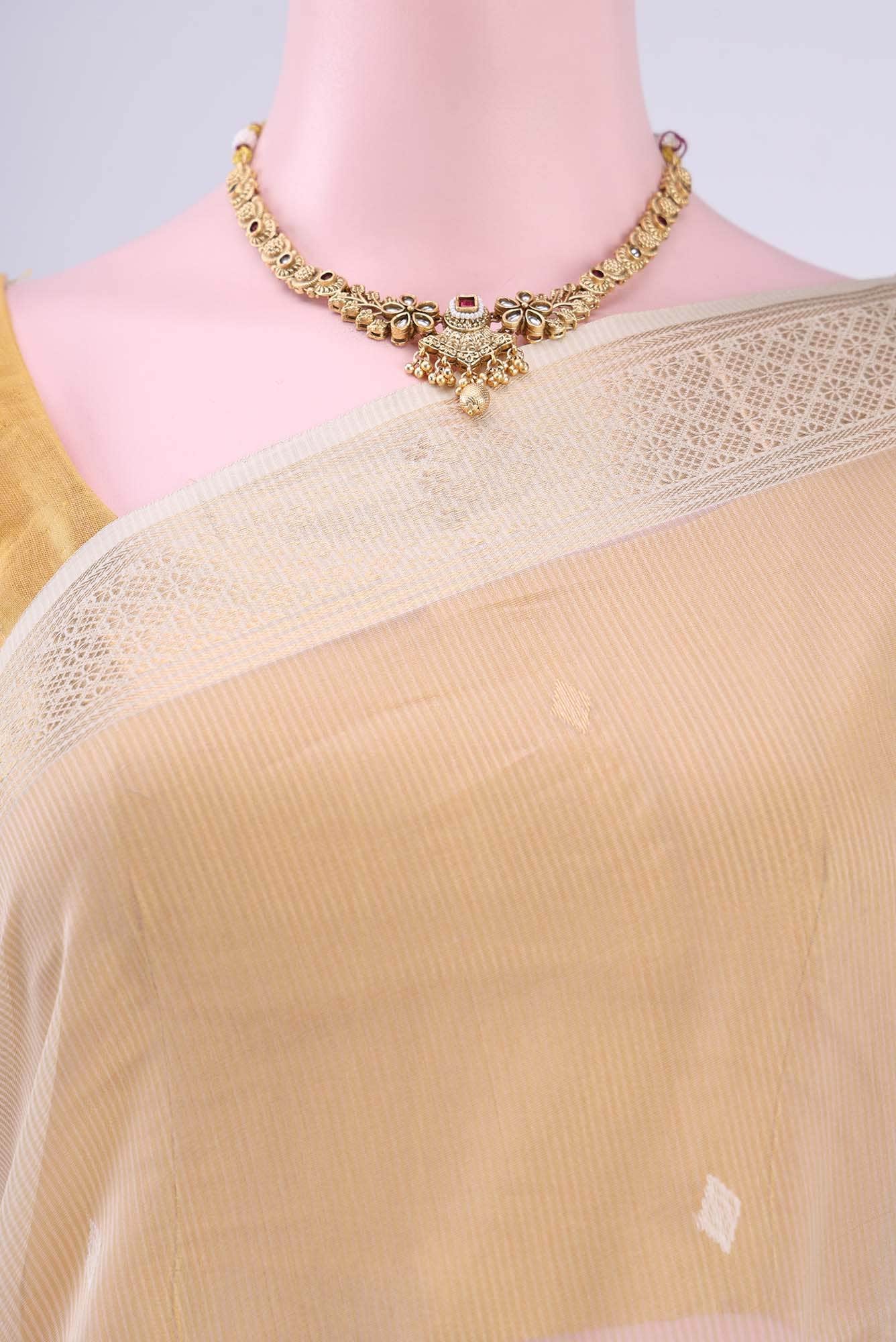 Beige Maheshwari Silk Cotton Saree