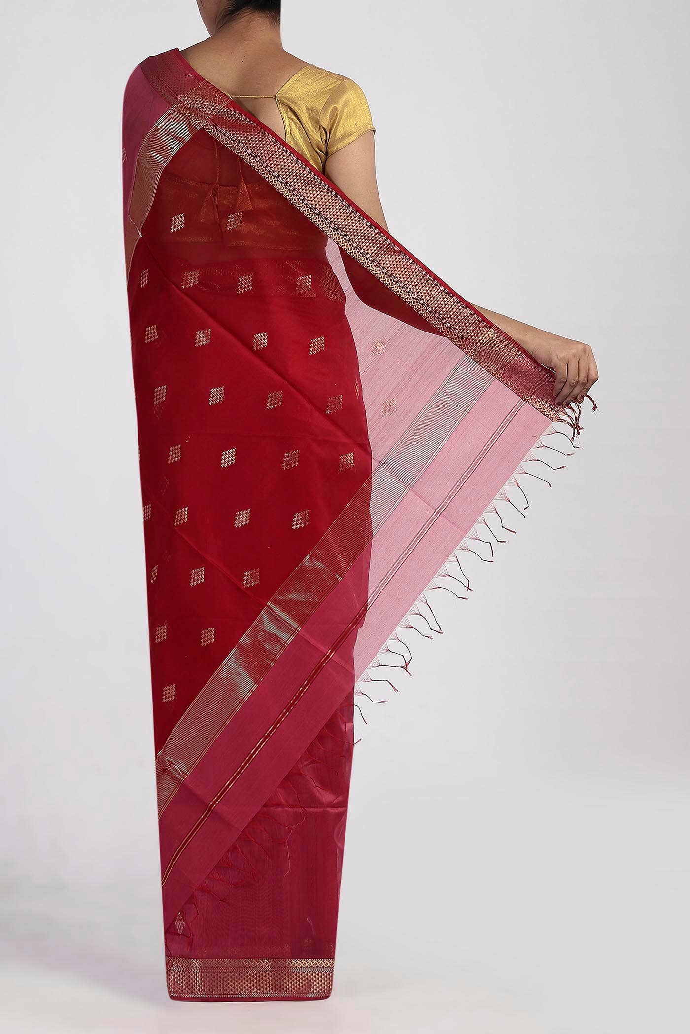 Coral Maheshwari Silk Cotton Saree