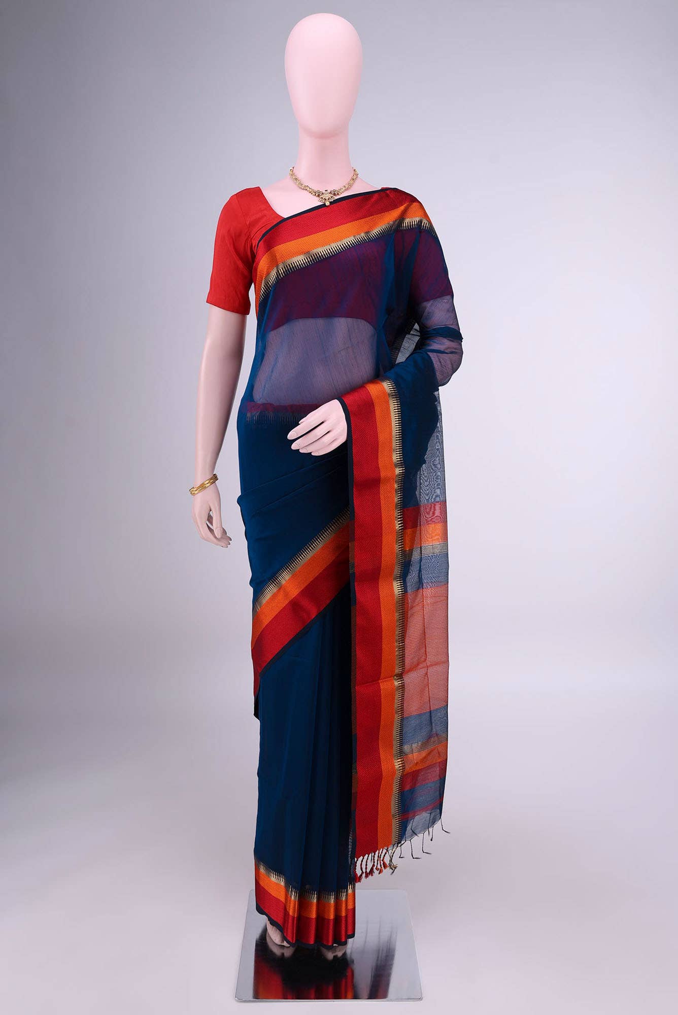 Navy Blue Maheshwari Silk Cotton Saree