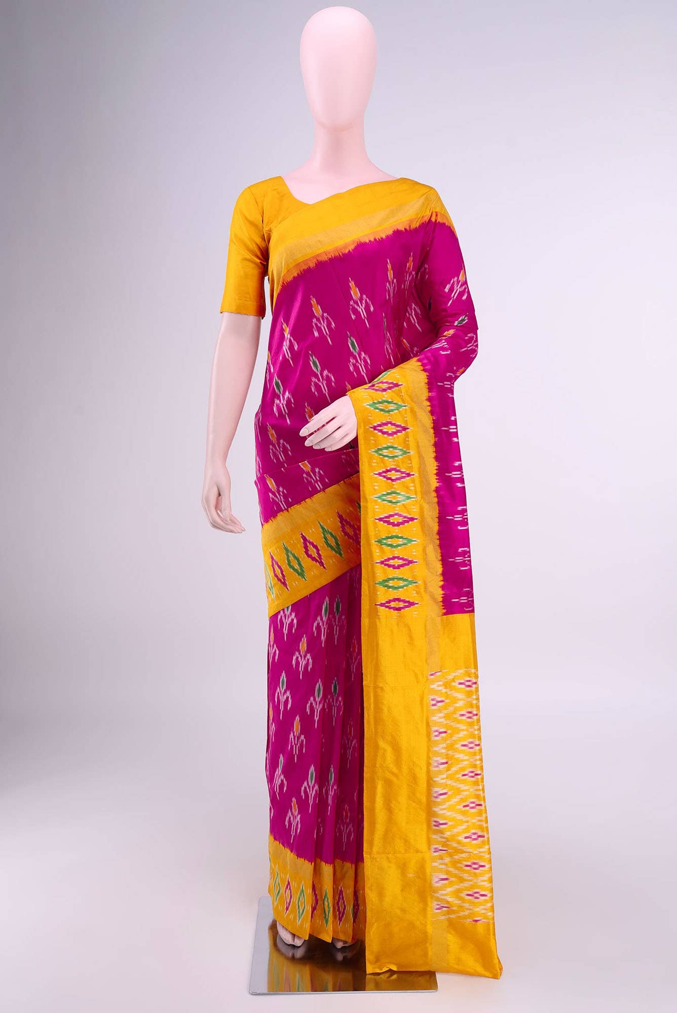Dark Pink Pochampally Silk Saree