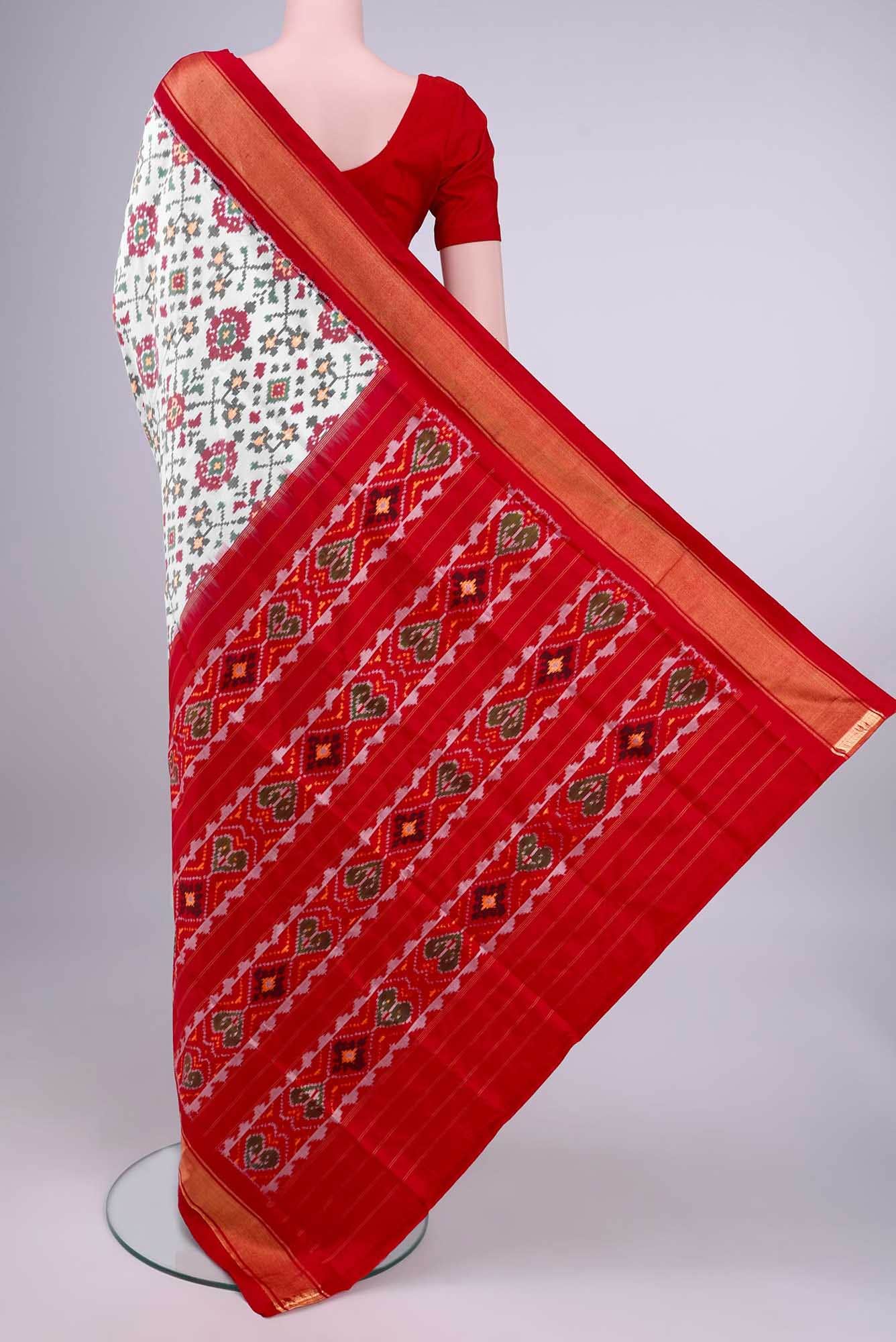 White Pochampally Silk Saree
