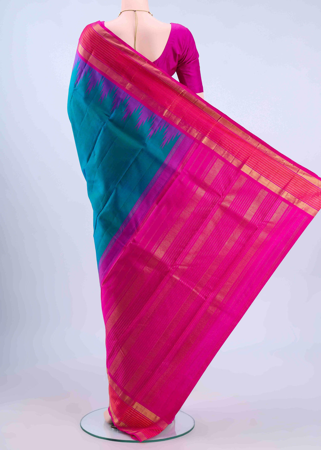Peacock Blue Dual Tone Kanchipuram Silk Saree