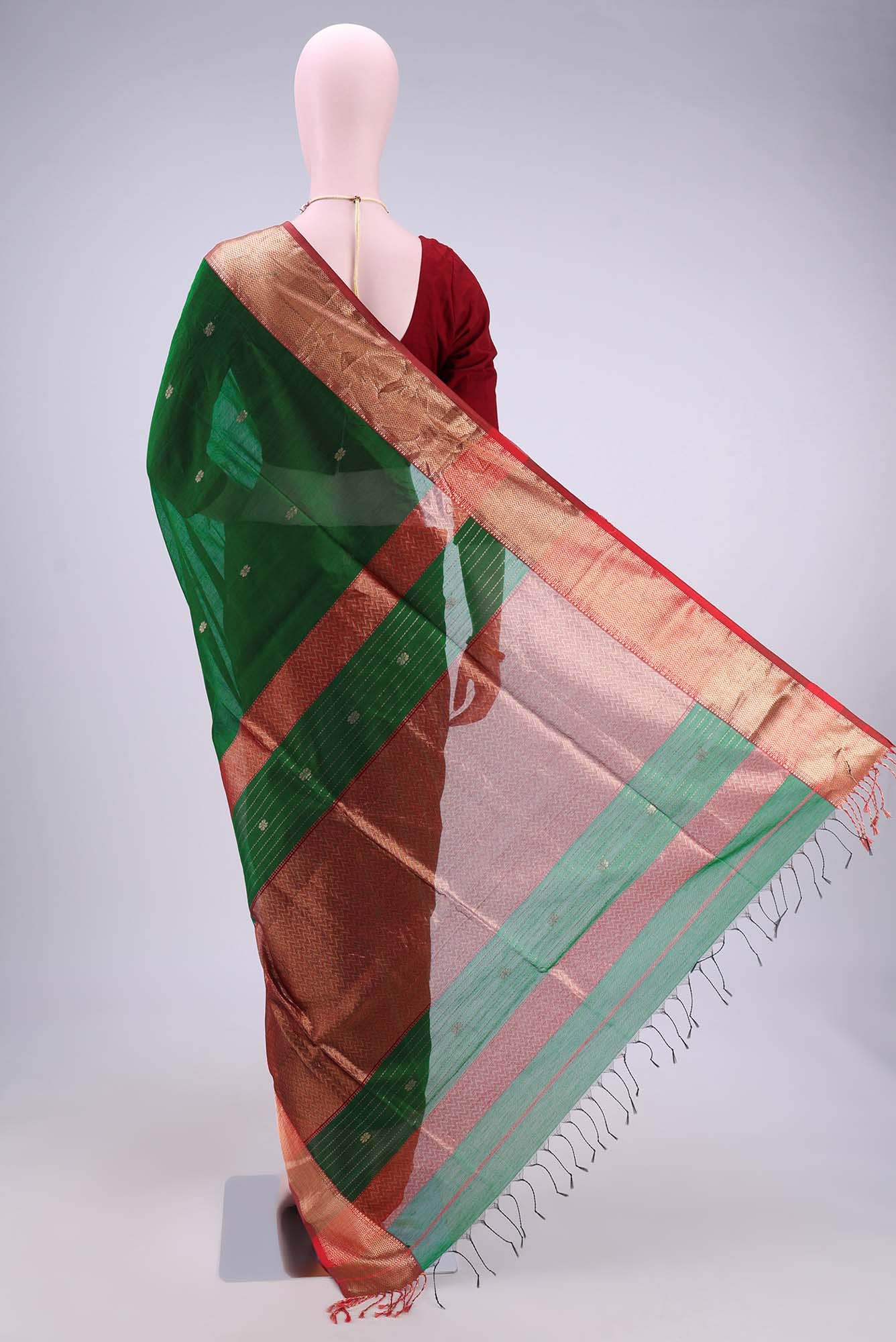 Bottle Green Maheshwari Silk Saree