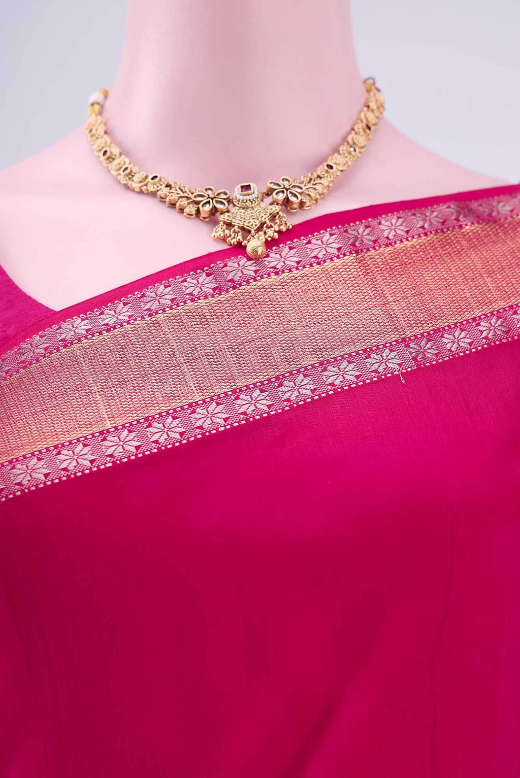 Dark Pink Maheshwari Silk Saree