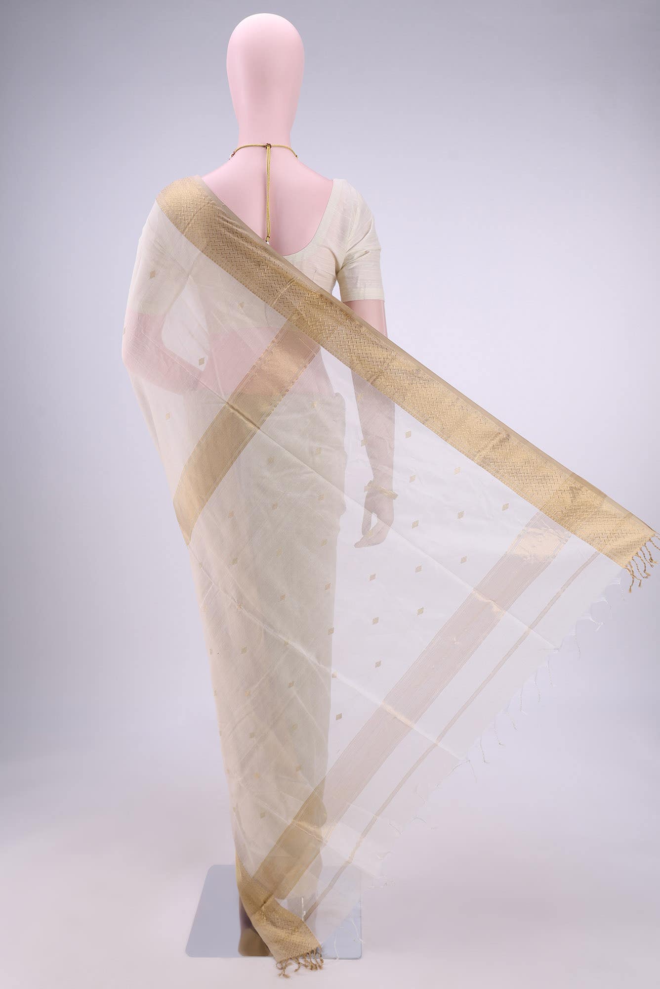 Beige Maheshwari Silk Saree