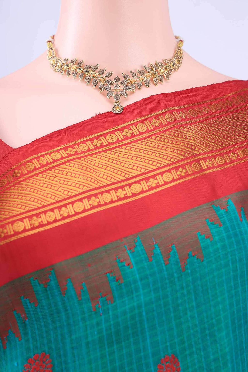 Sea Green Dual Tone Gadwal Silk Saree