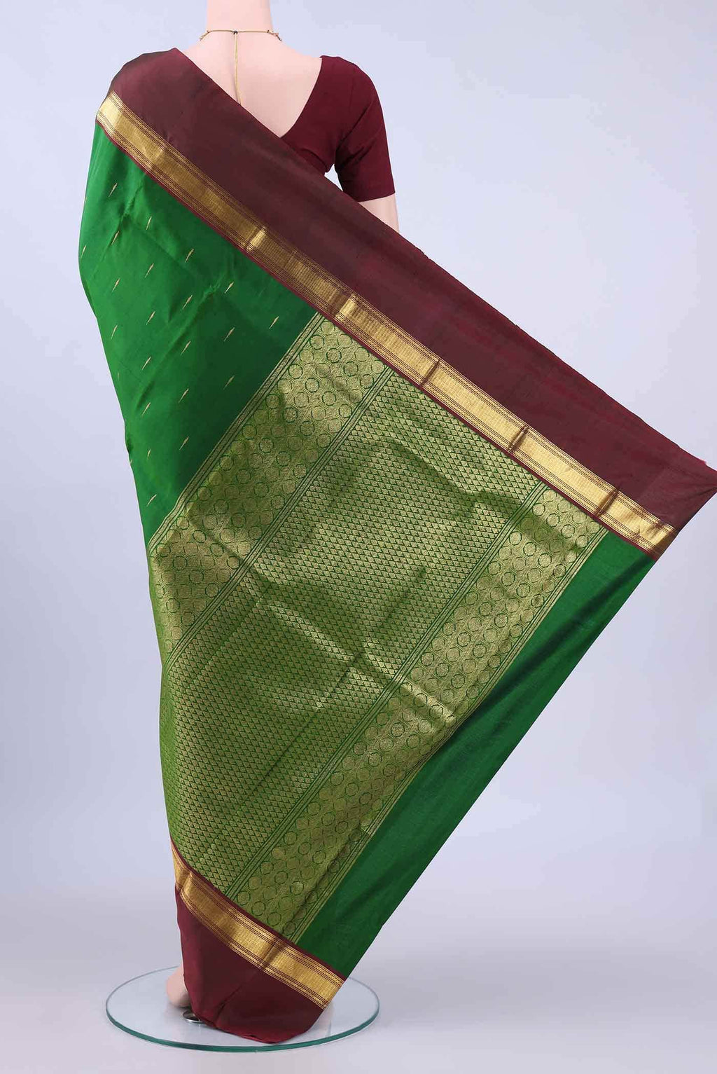 Green Dual Tone Kanchipuram Silk Saree