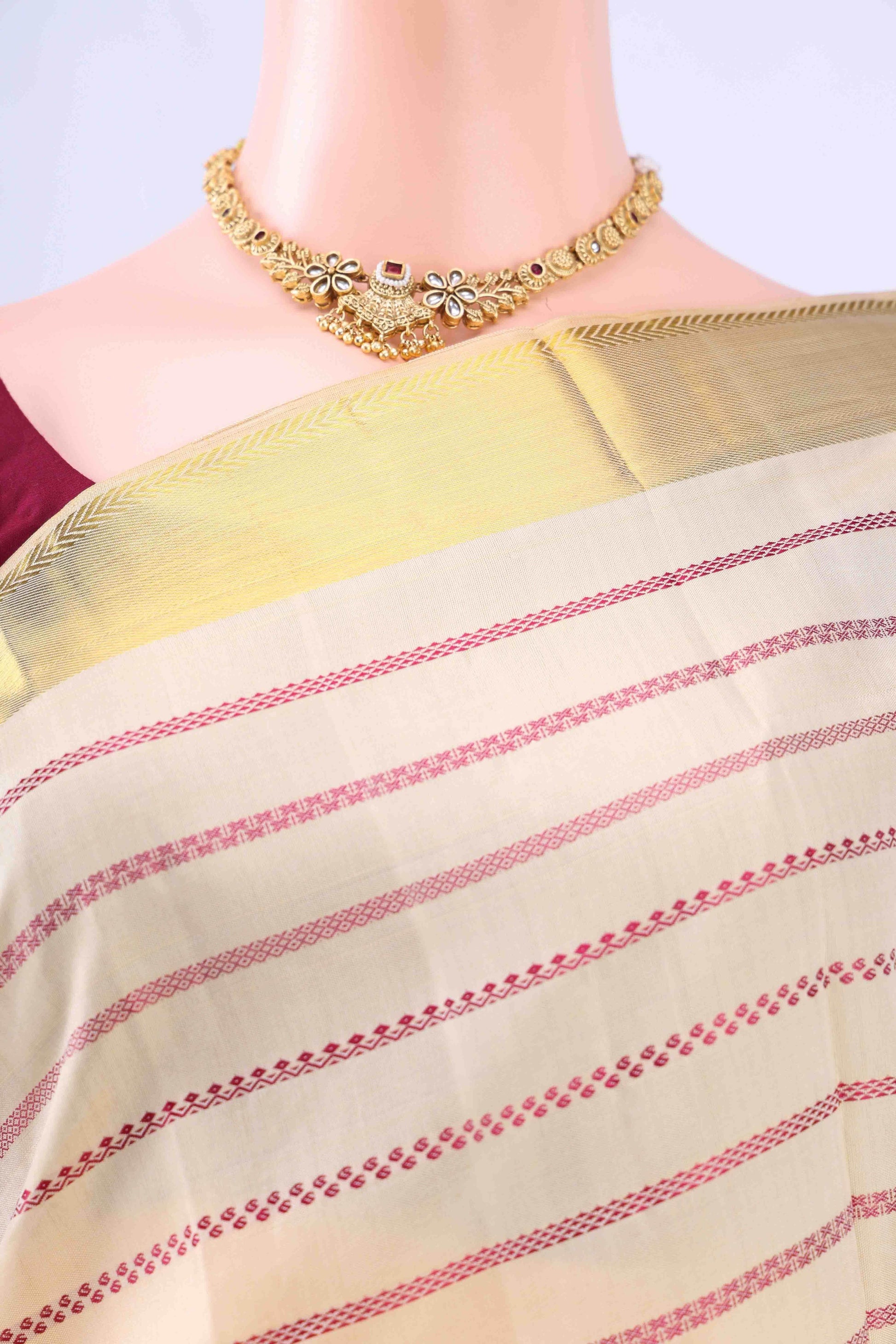 Off White Dual Tone Kanchipuram Silk Saree