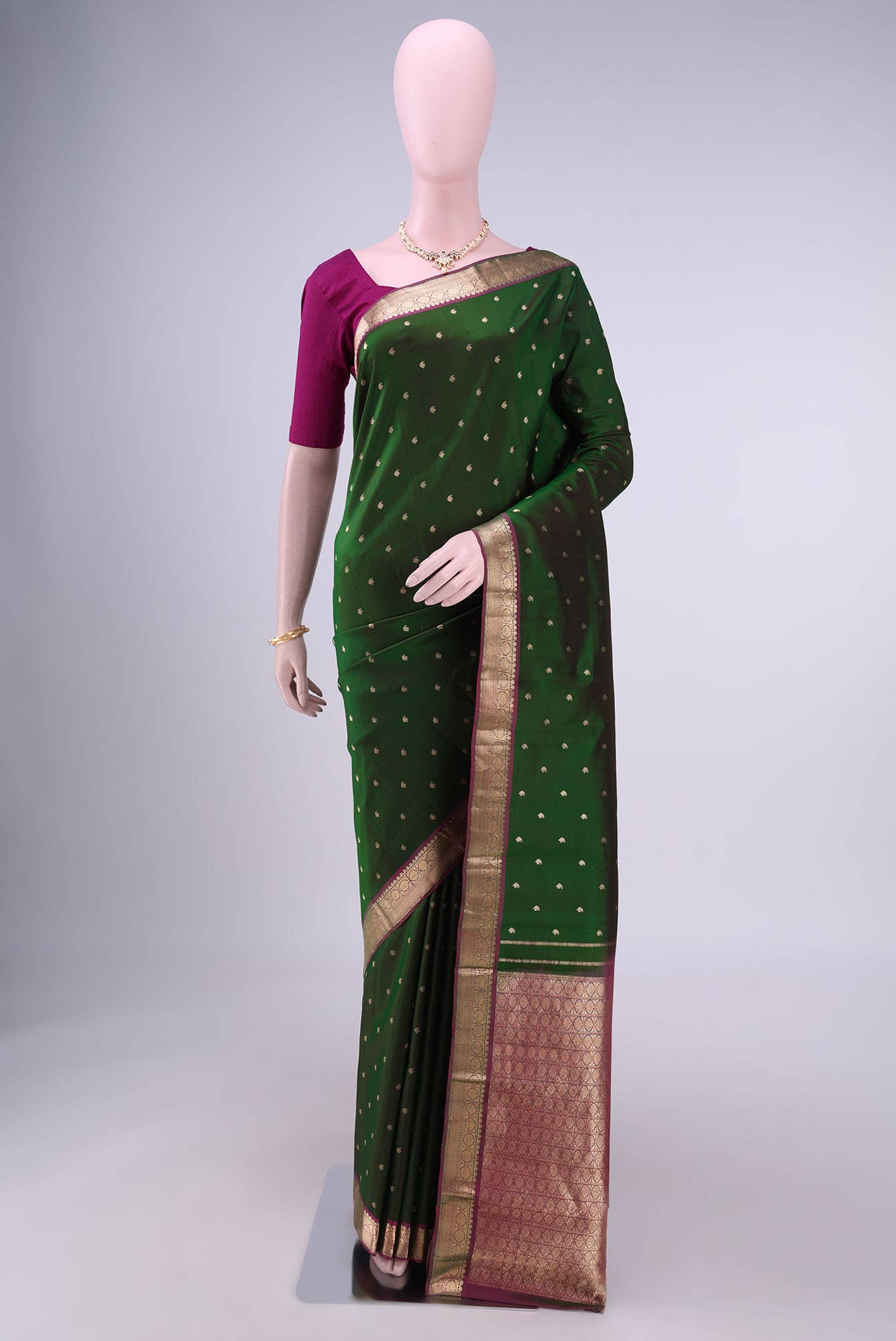 Bottle Green Nangavalli Silk [ Salem ] Saree