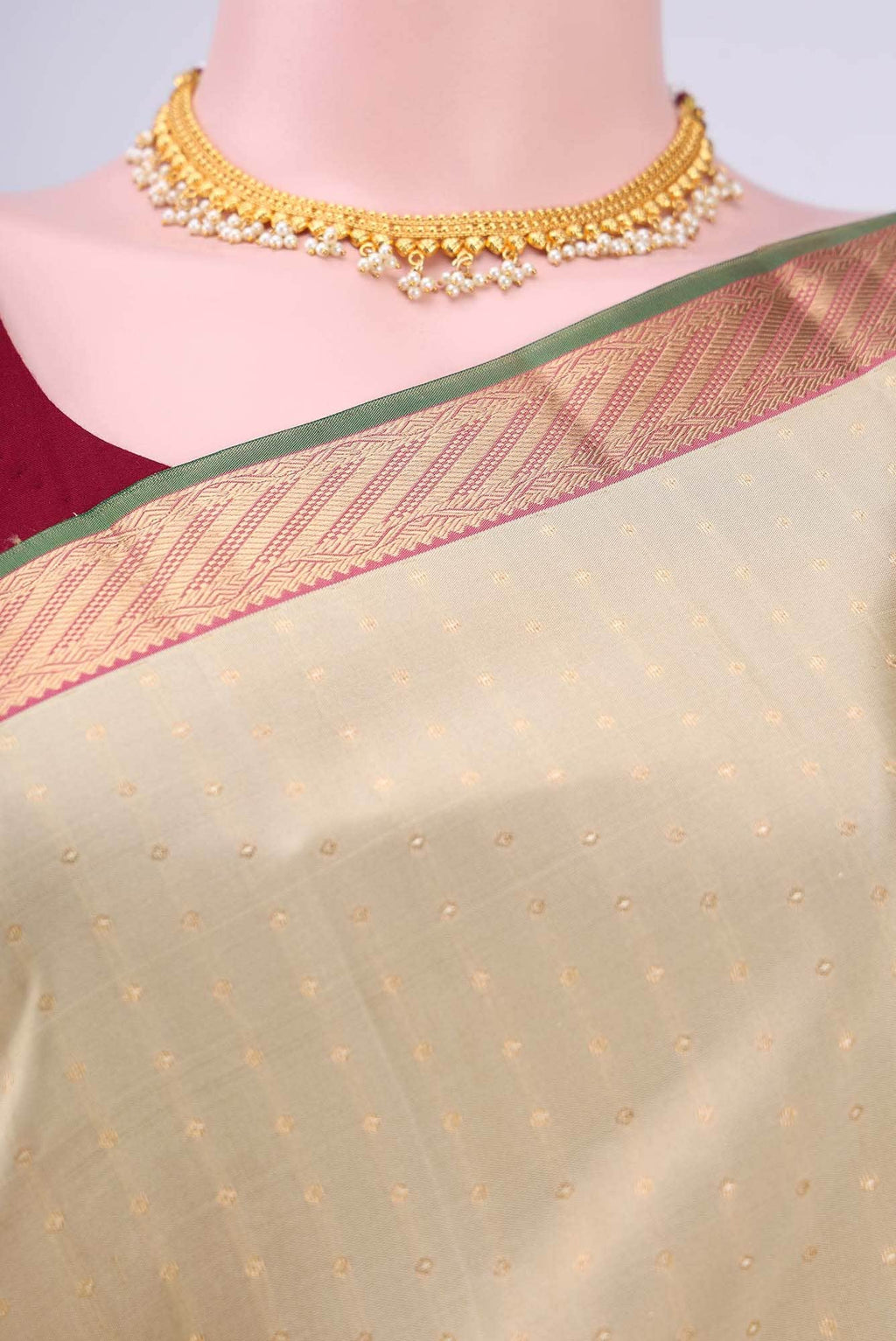 Pearl White Dual Tone Nangavalli Silk [ Salem ] Saree