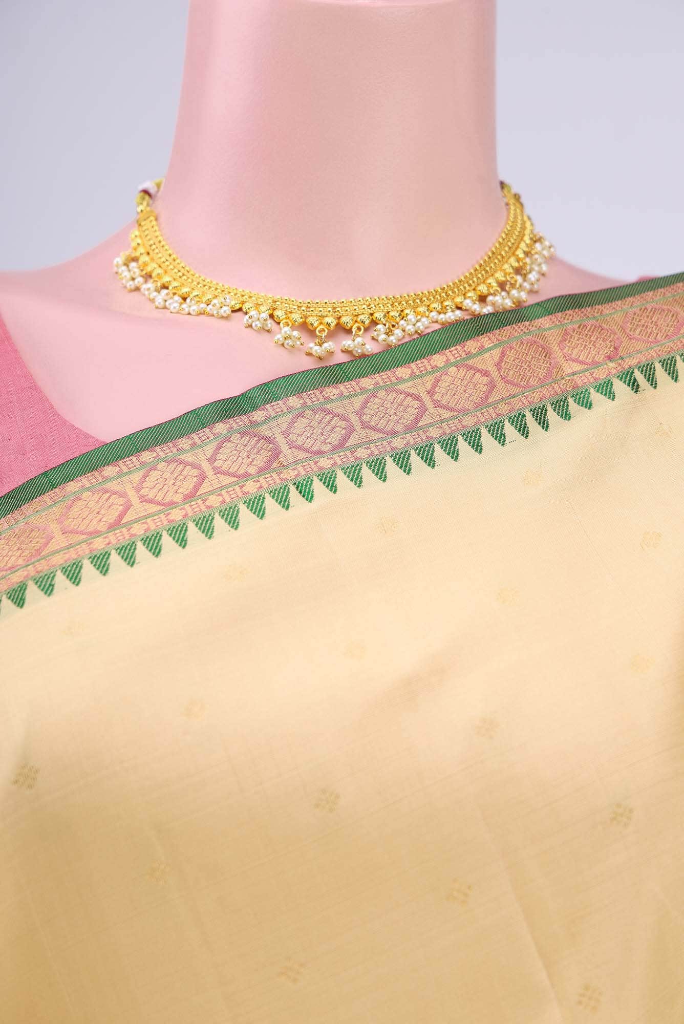 Cream Nangavalli Silk [ Salem ] Saree