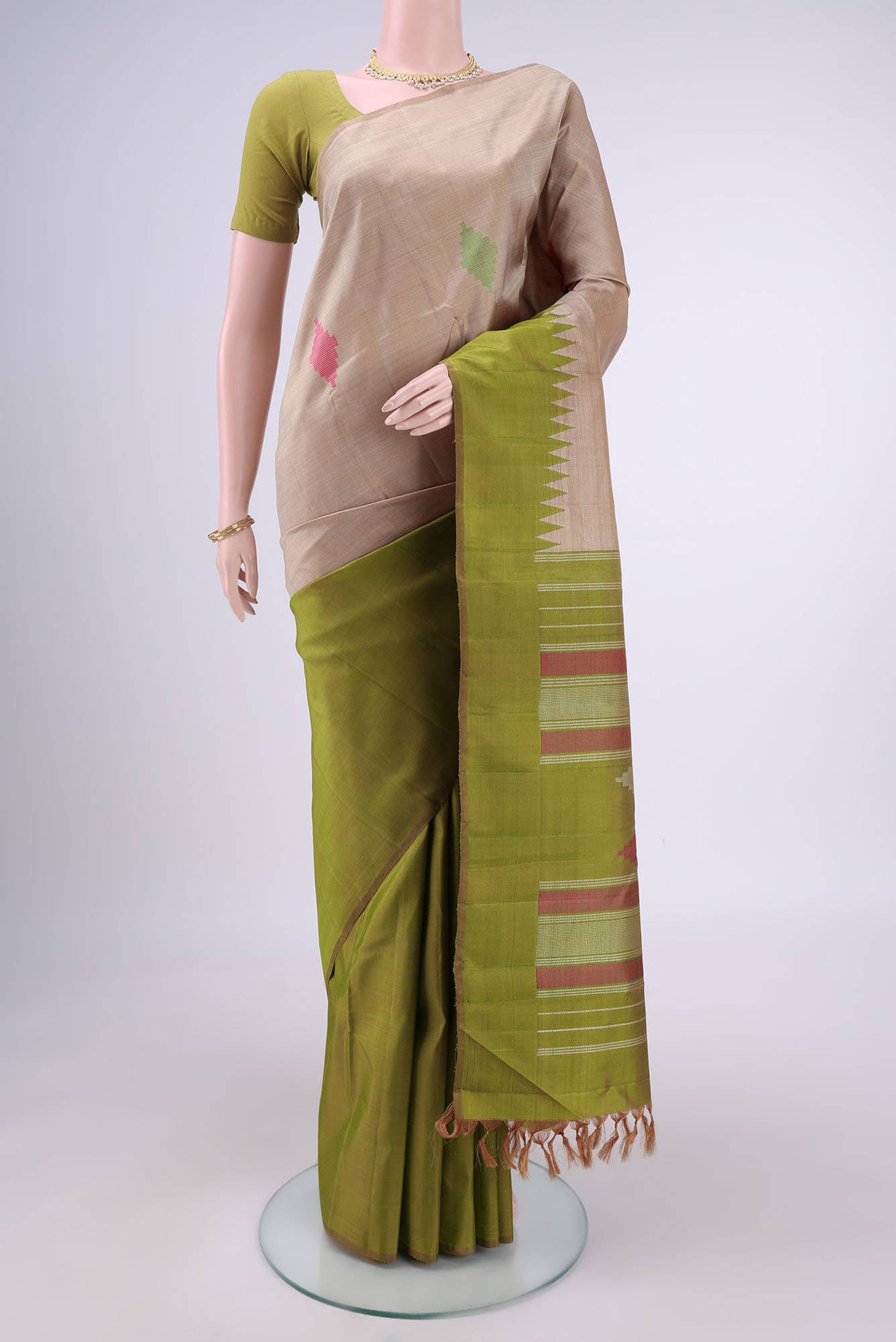 Beige Kanchipuram Silk Saree