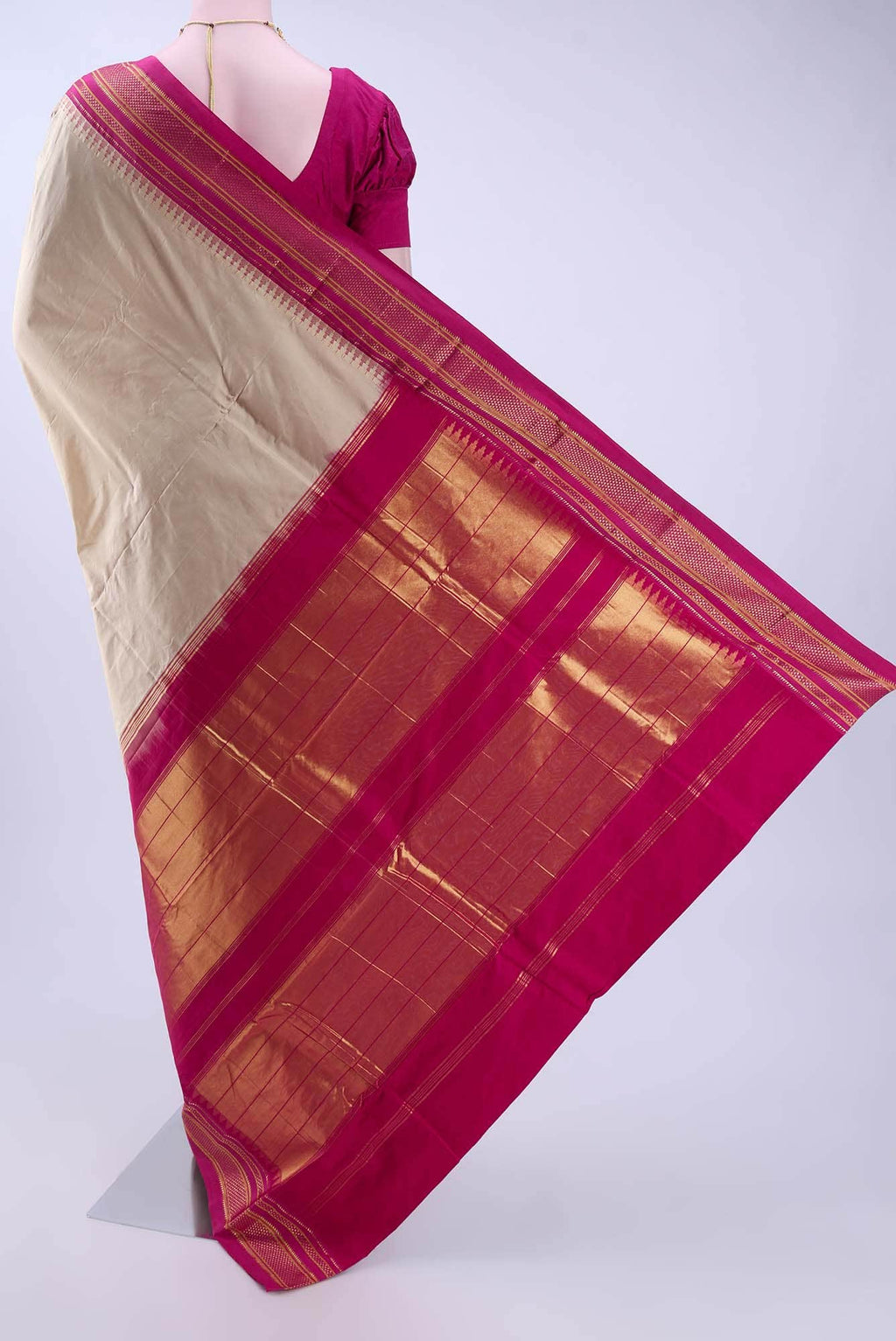 Beige Bangalore Silk - kadyal Saree