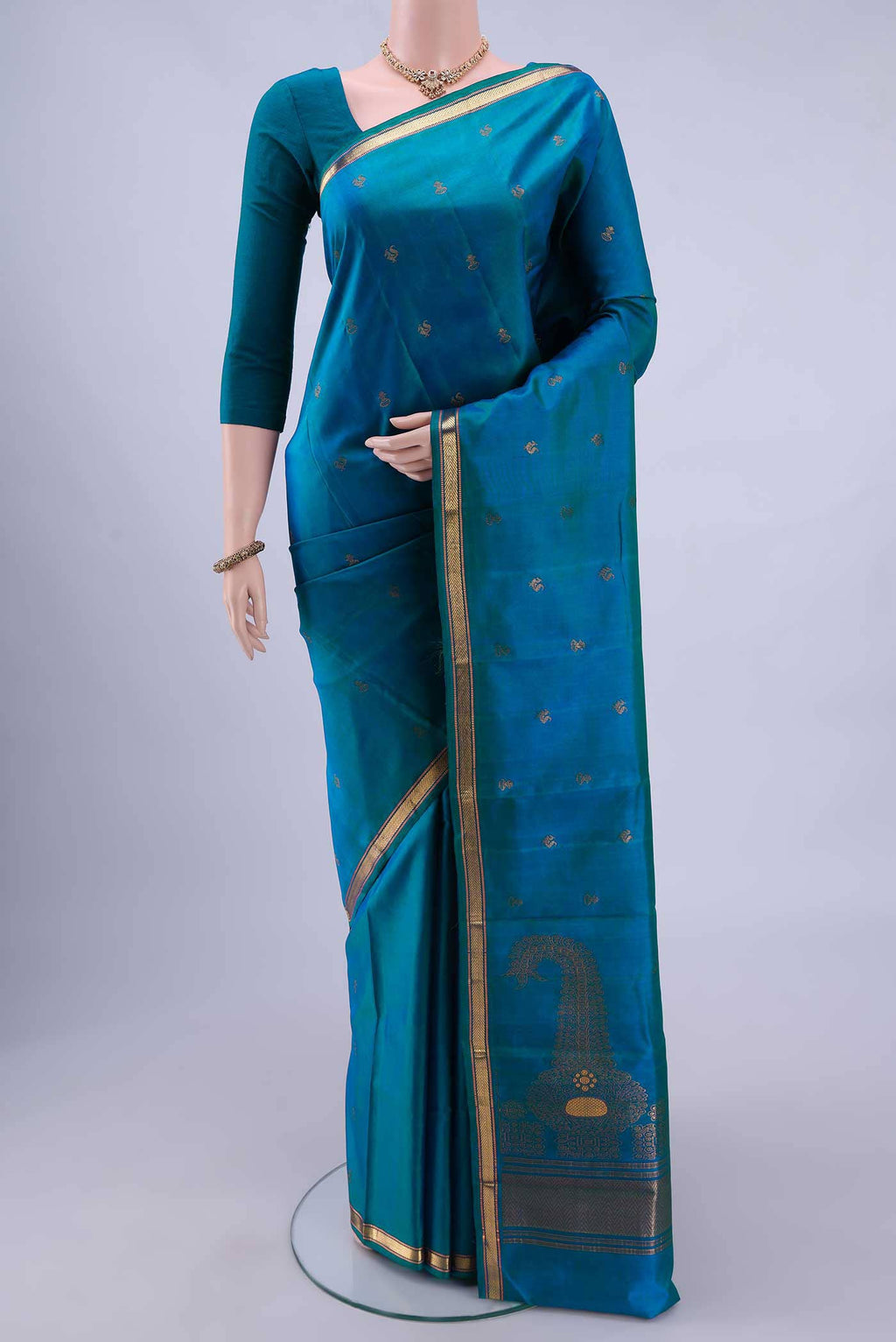 Peacock Blue Dual Tone Kanchipuram Silk Saree