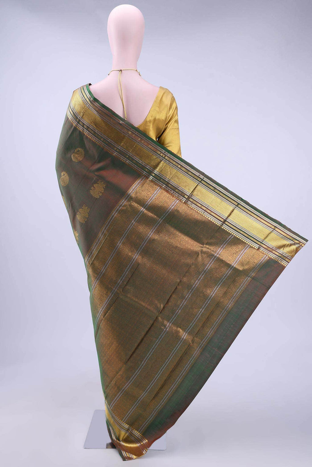 Green Dual Tone Kanchipuram Silk Saree