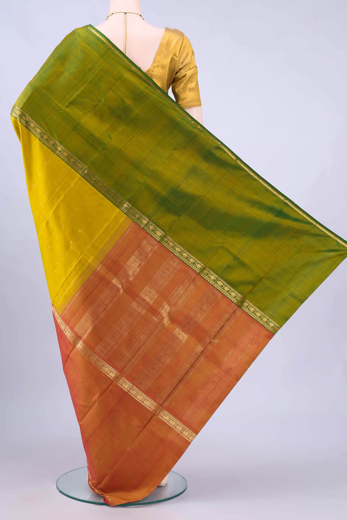 Green Dual Tone Kanchipuram Silk Saree
